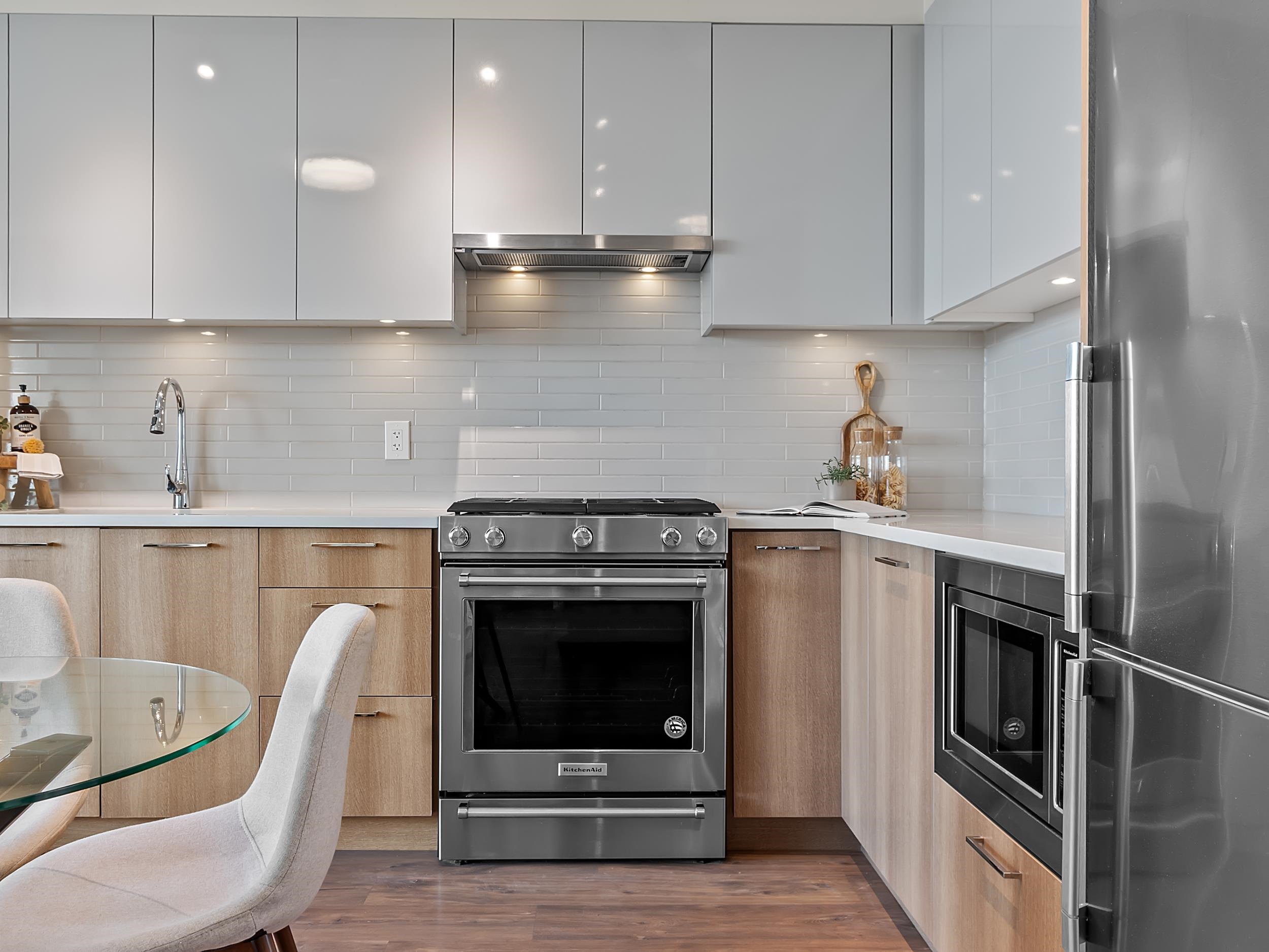 612 258 NELSON'S COURT Unit: 612