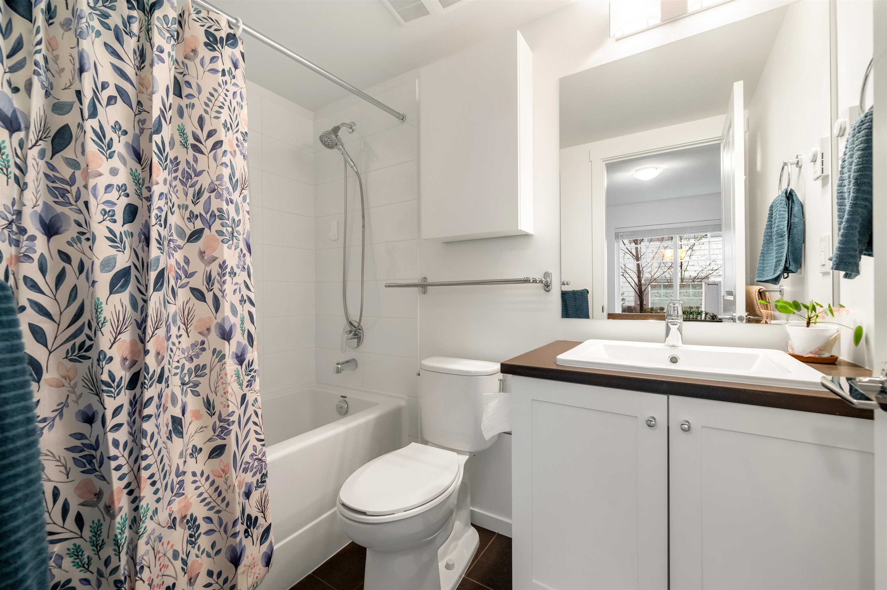 60 15487 99A AVENUE Unit: 60