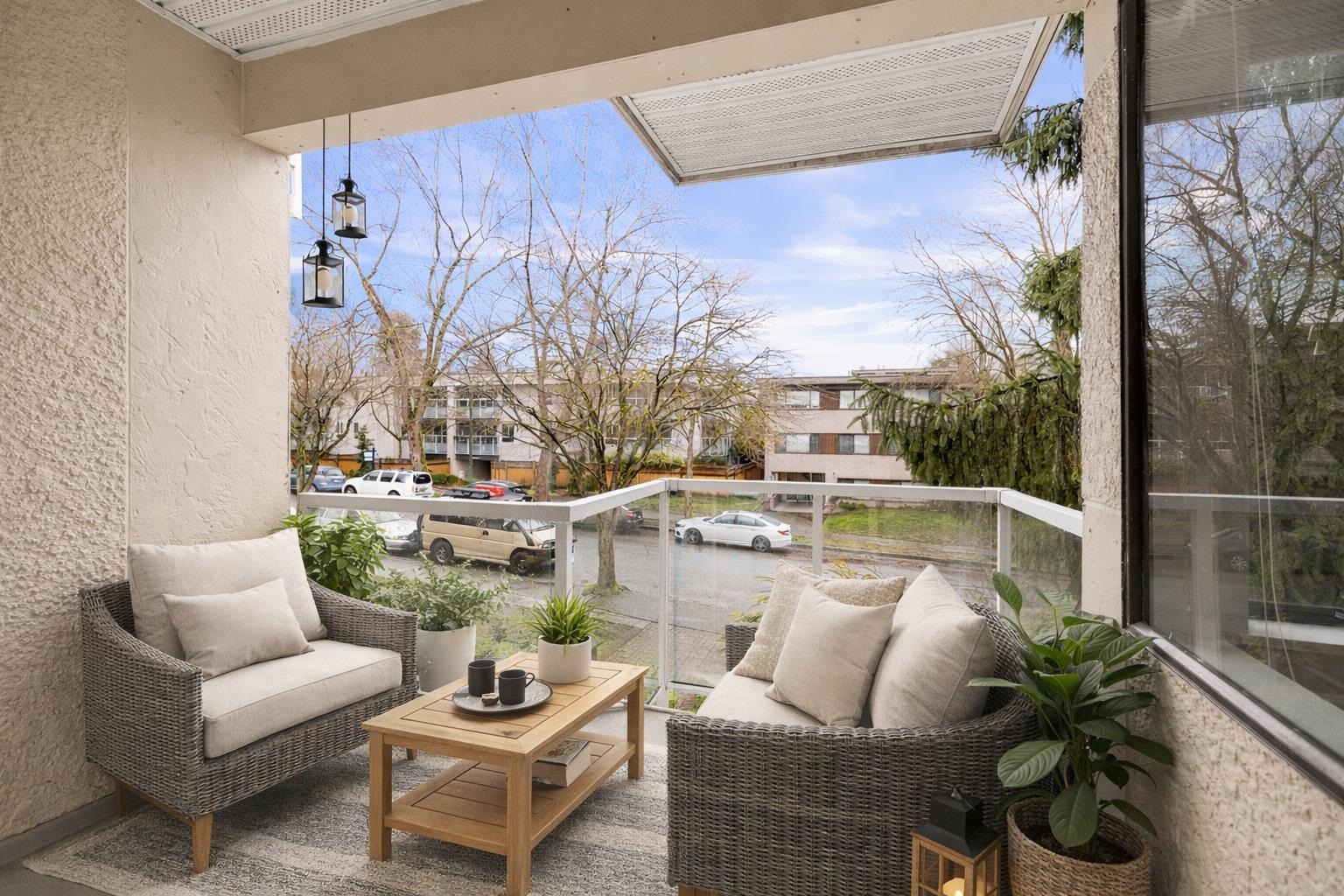 201 830 E 7TH AVENUE Unit: 201