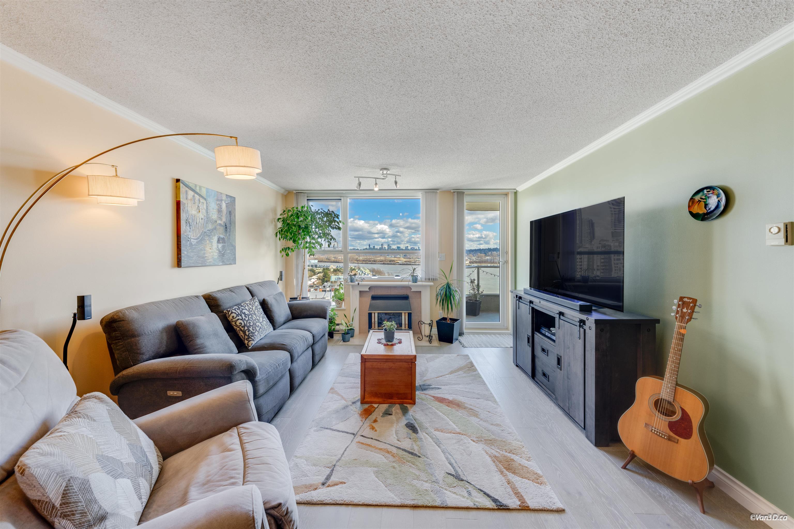 1502 1250 QUAYSIDE DRIVE Unit: 1502