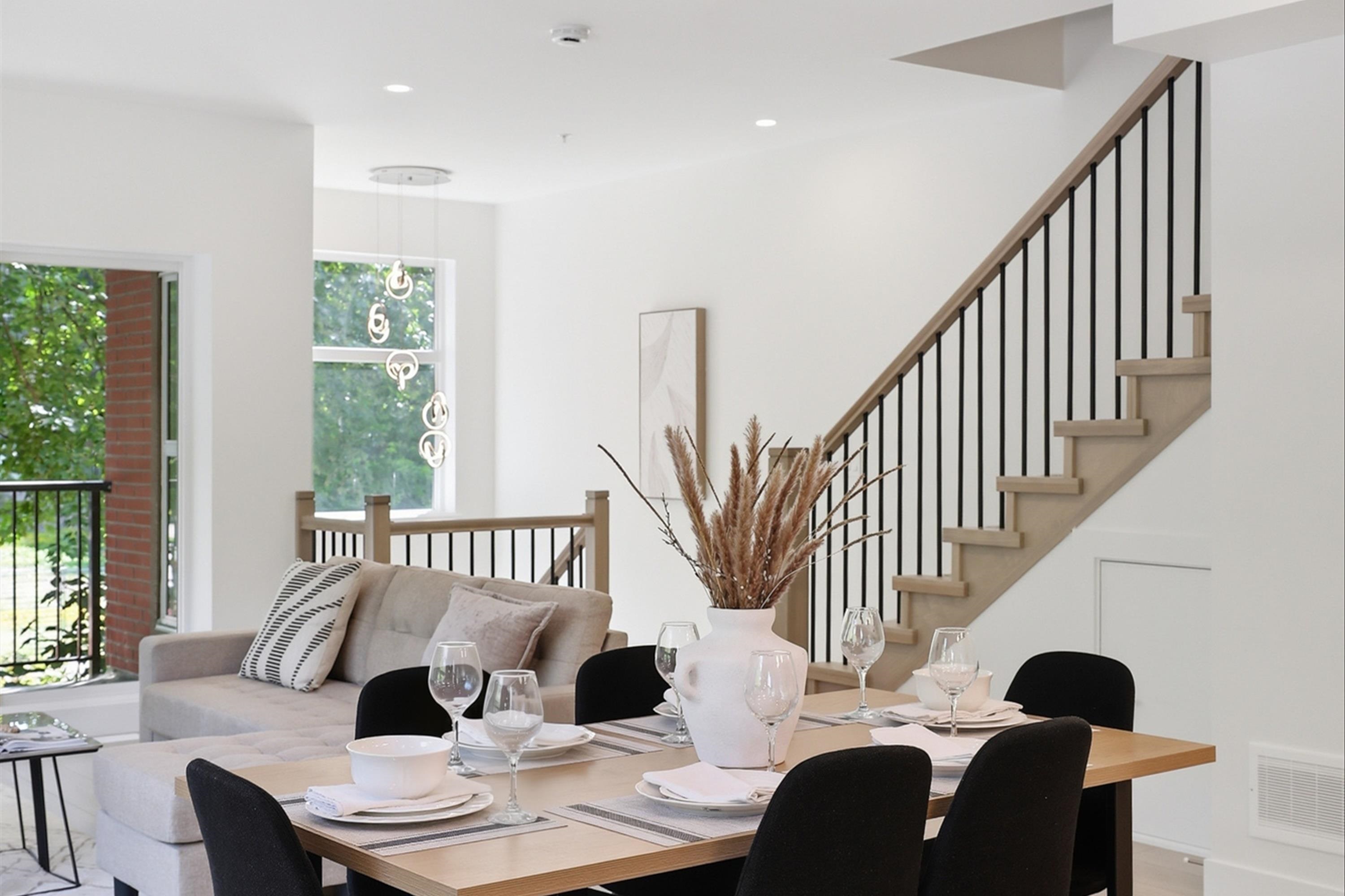 404 2427 MARY HILL ROAD Unit: 404