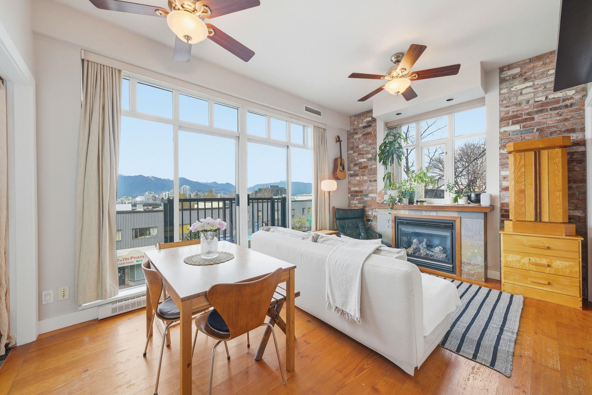 210 2515 ONTARIO STREET Unit: 210