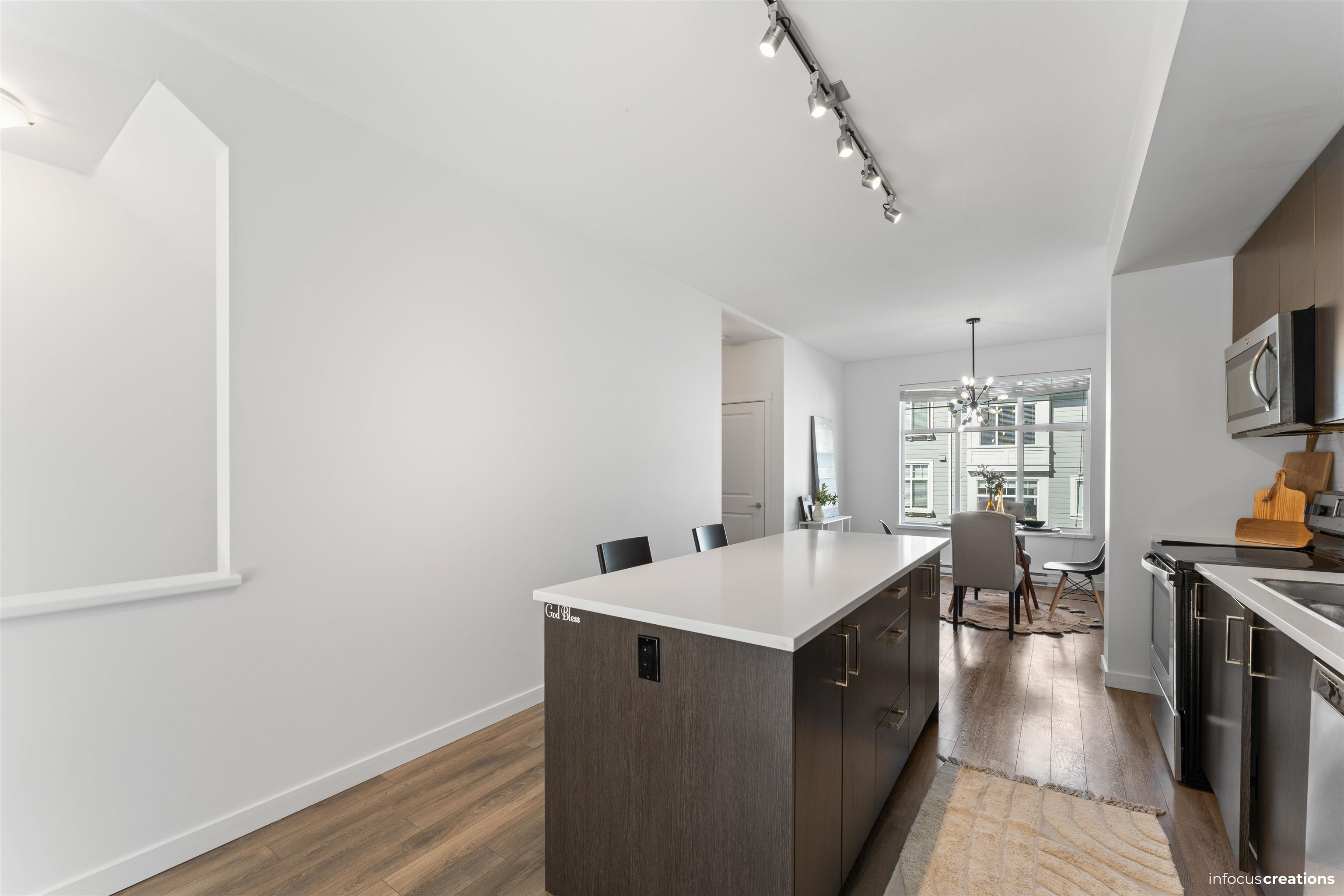 30 8130 136A STREET Unit: 30