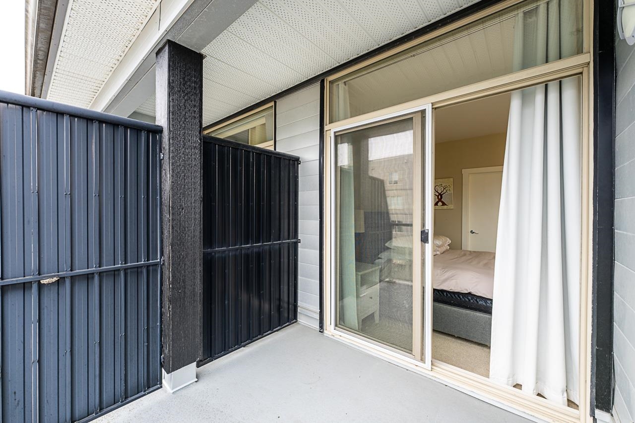 220 6111 LONDON ROAD Unit: 220