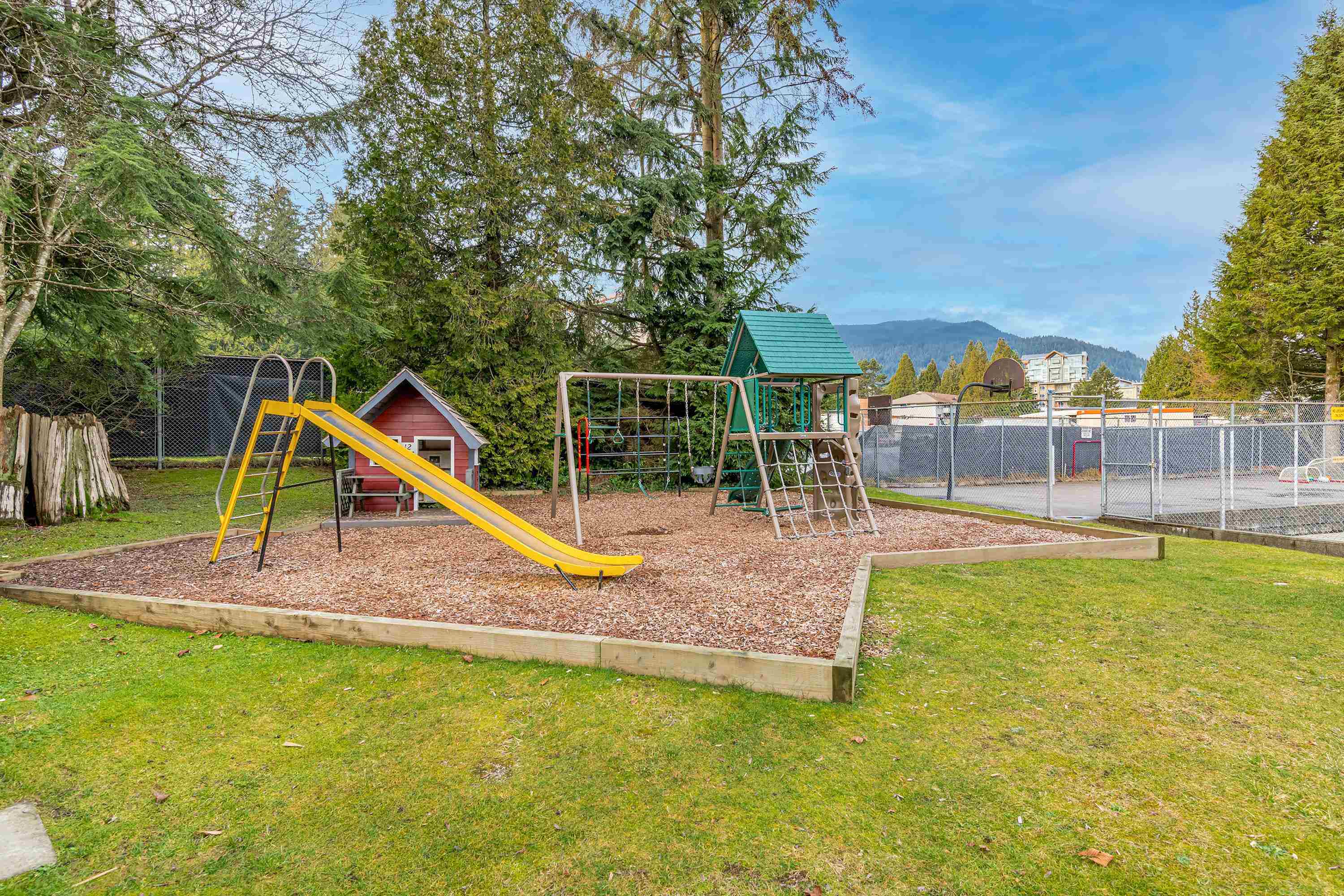 2329 MOUNTAIN HIGHWAY