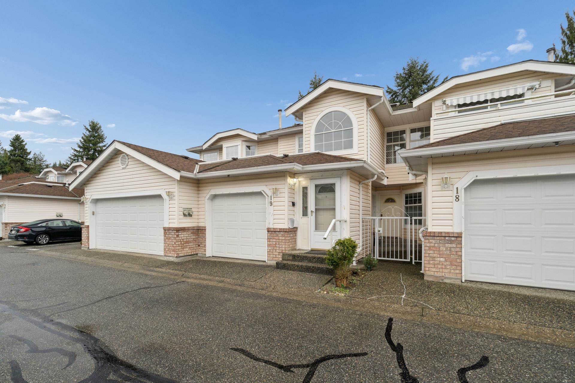 19 9168 FLEETWOOD WAY Unit: 19