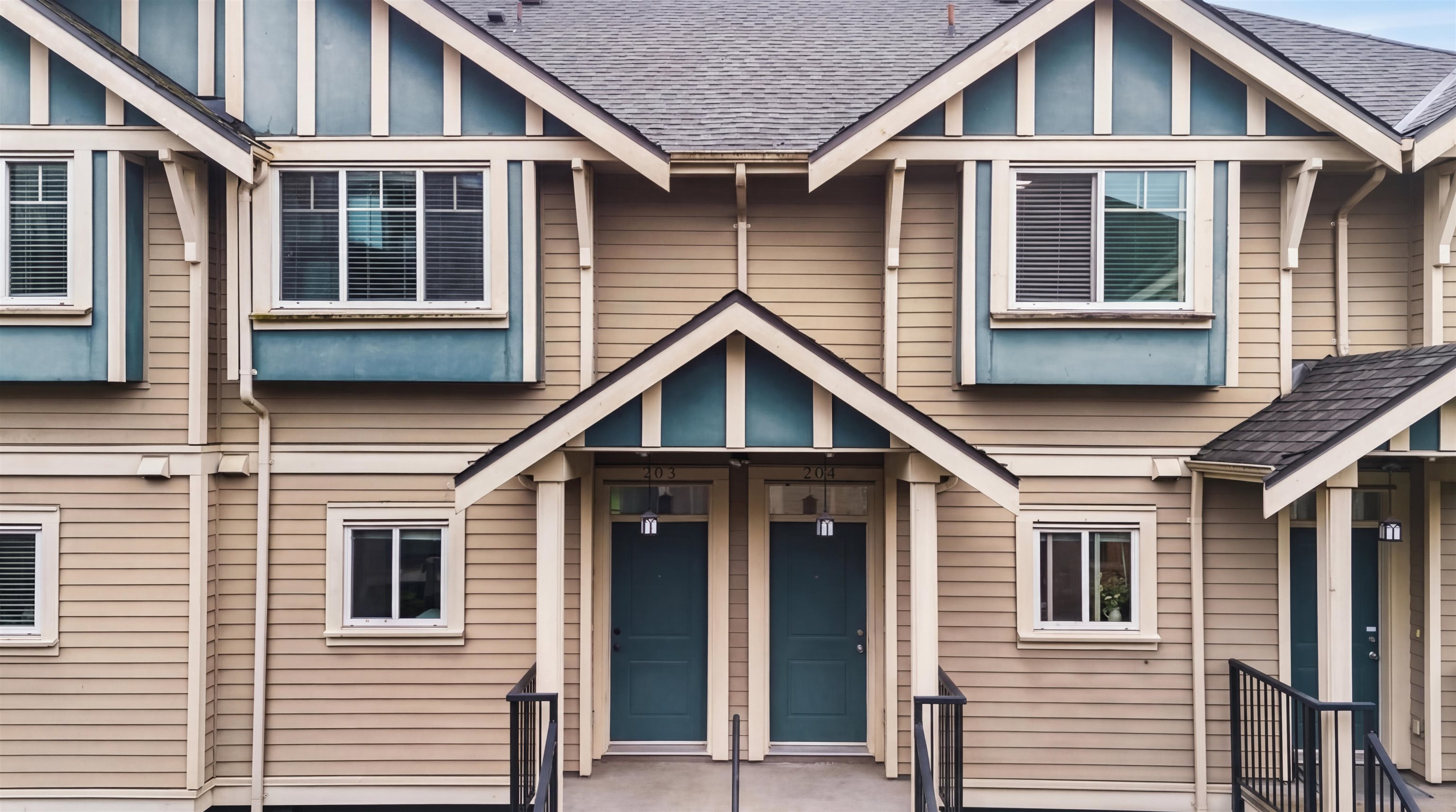 204 7168 STRIDE AVENUE Unit: 204