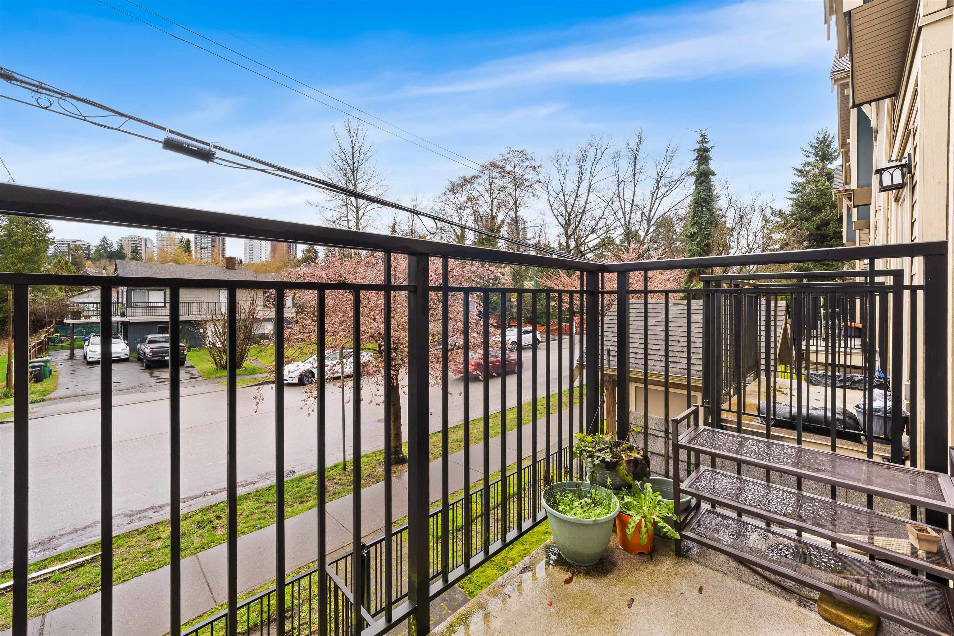 204 7168 STRIDE AVENUE Unit: 204