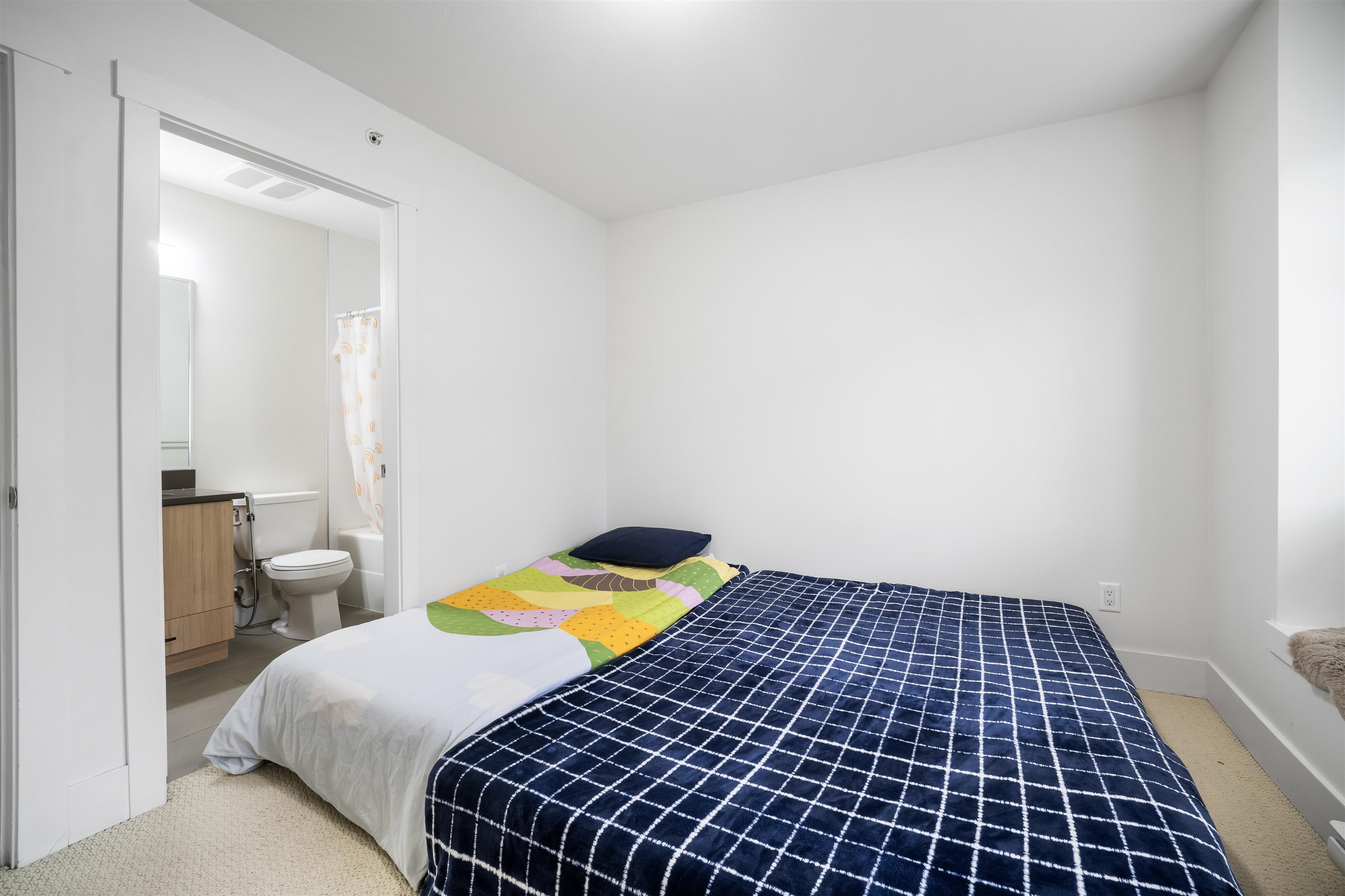 204 7168 STRIDE AVENUE Unit: 204