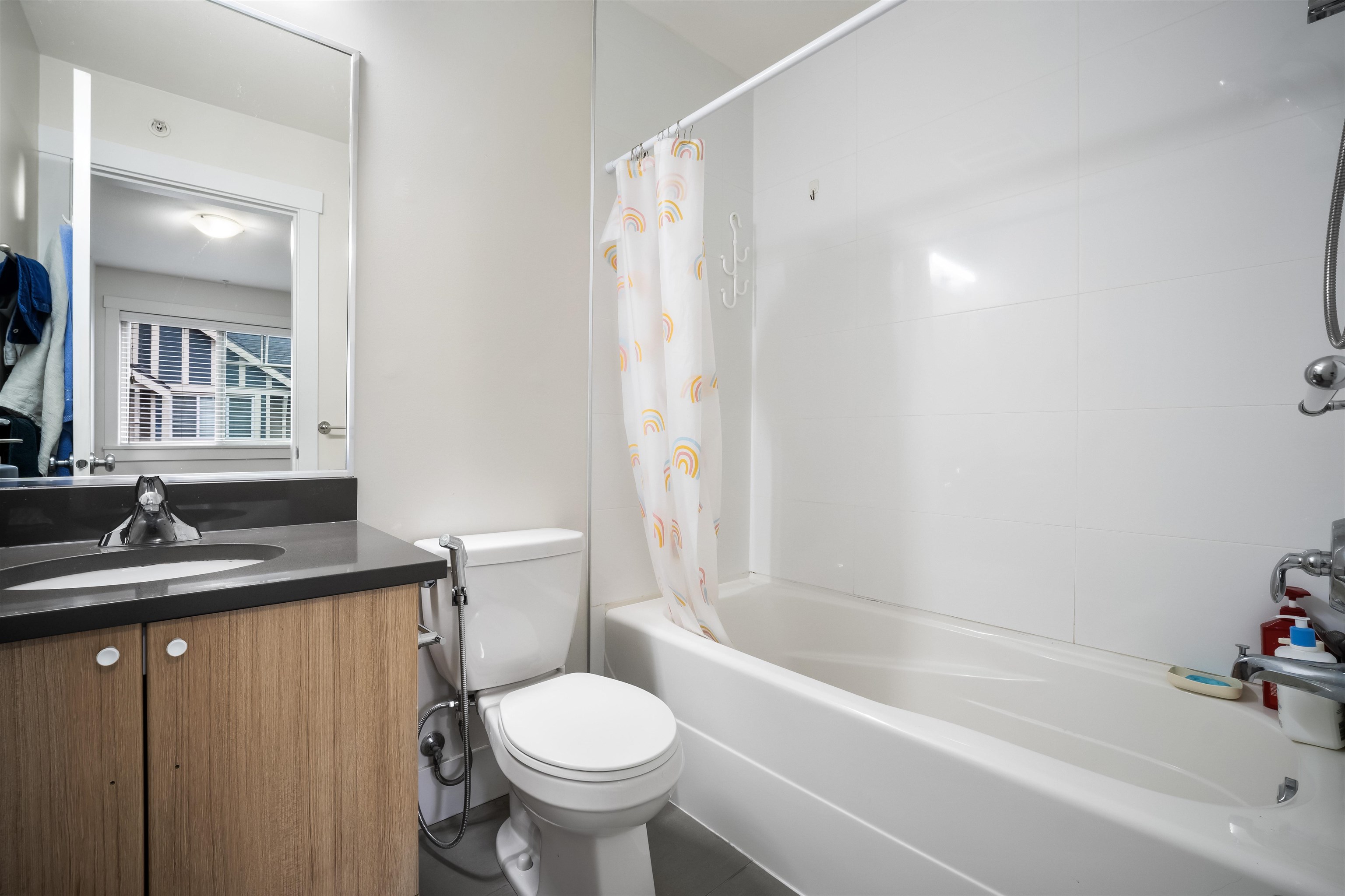 204 7168 STRIDE AVENUE Unit: 204