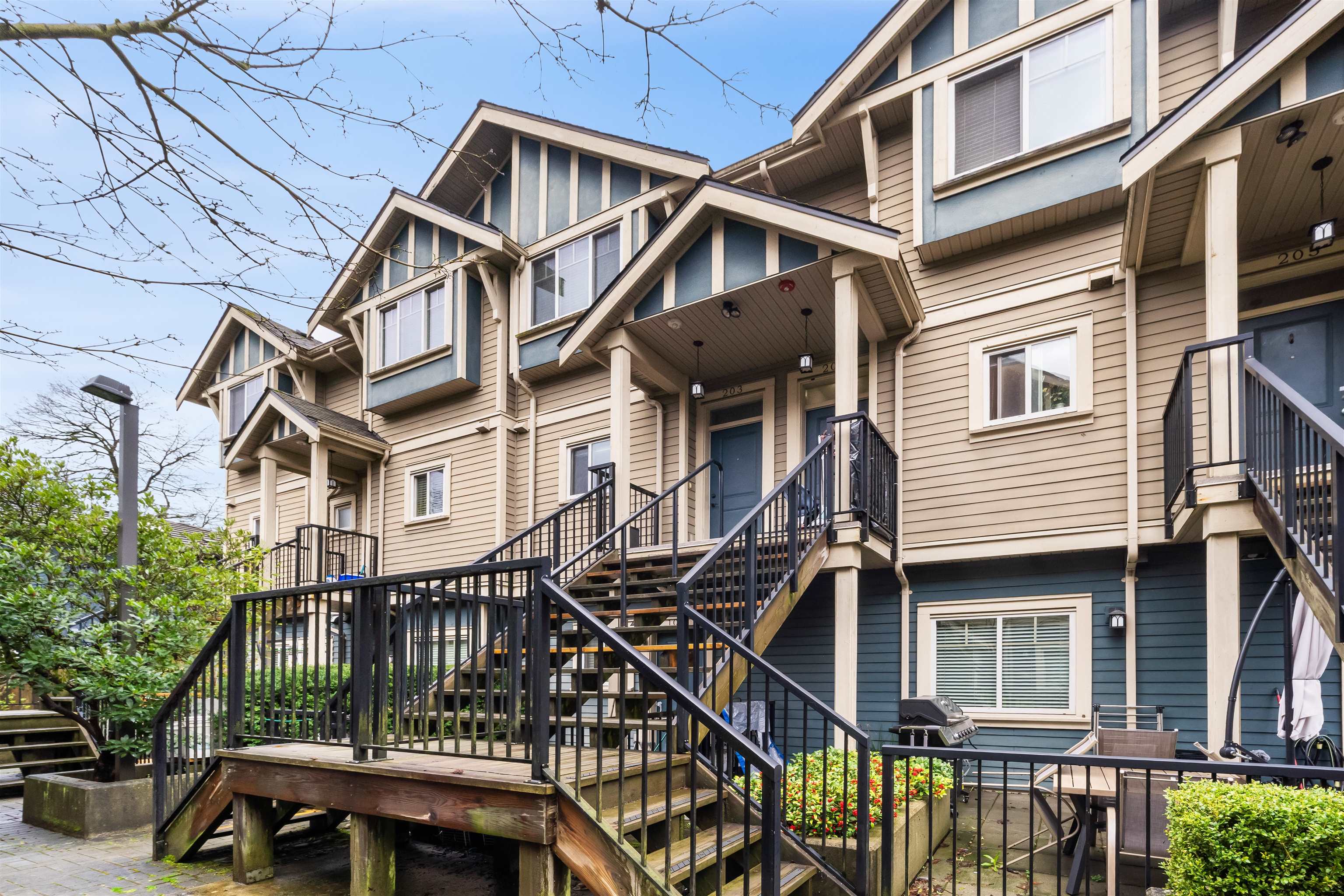 204 7168 STRIDE AVENUE Unit: 204
