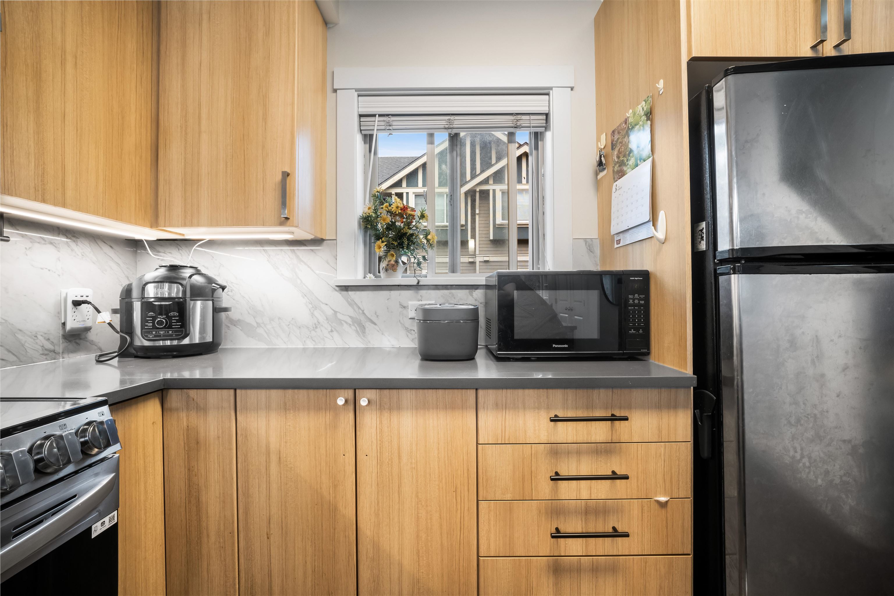 204 7168 STRIDE AVENUE Unit: 204