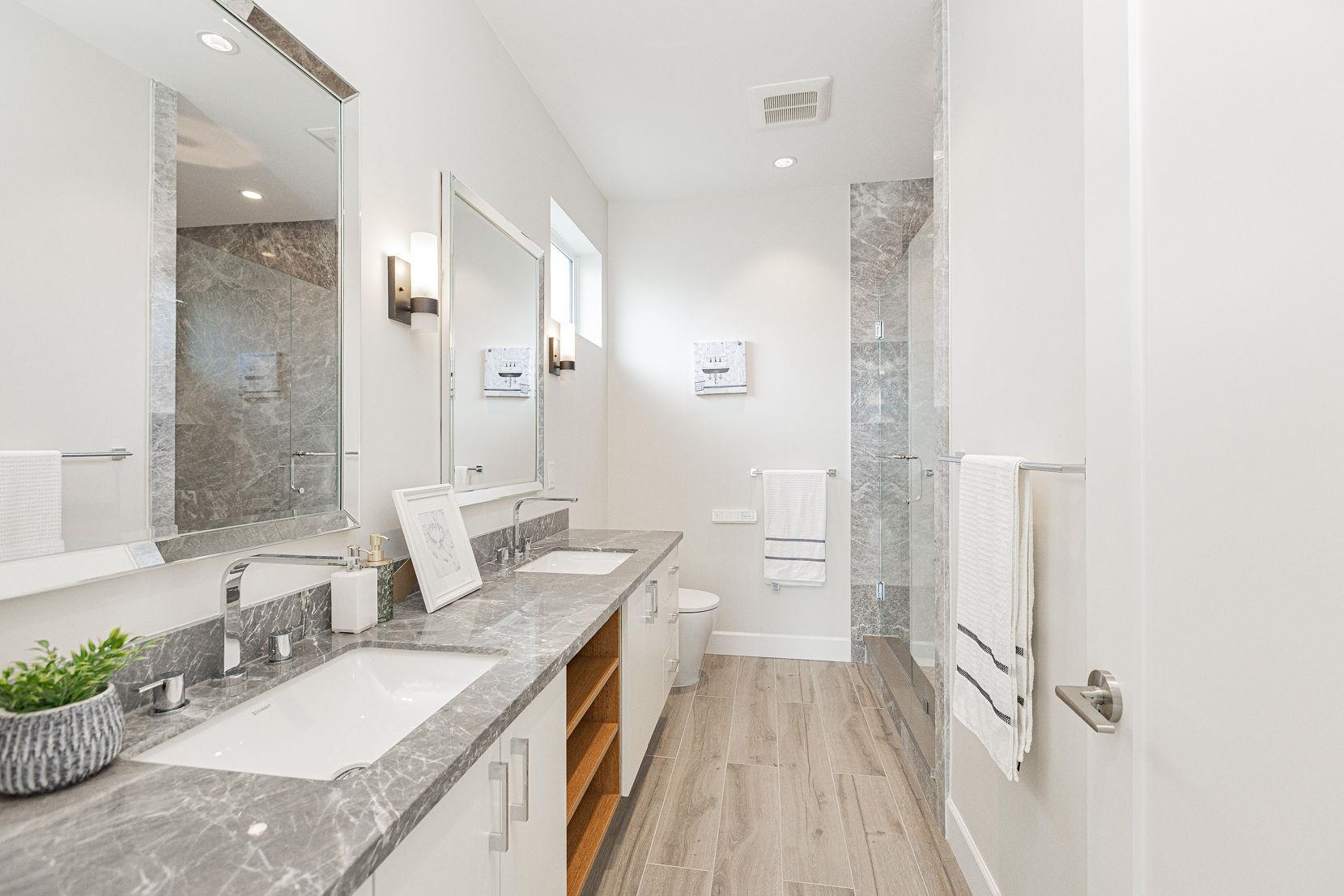 3 7088 HEATHER STREET Unit: 3