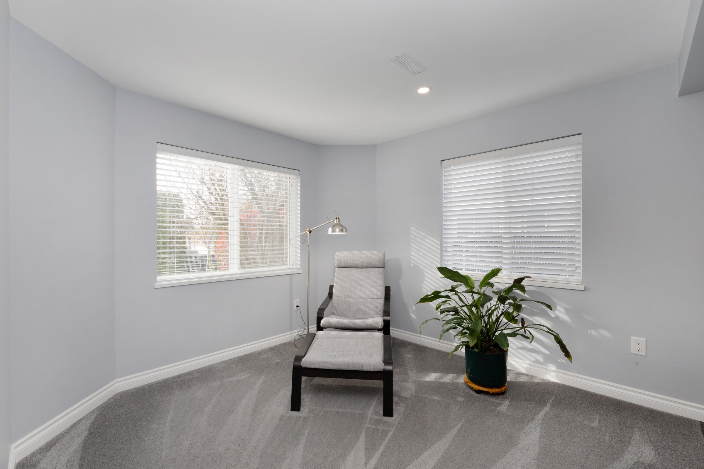 8022 LITTLE TERRACE