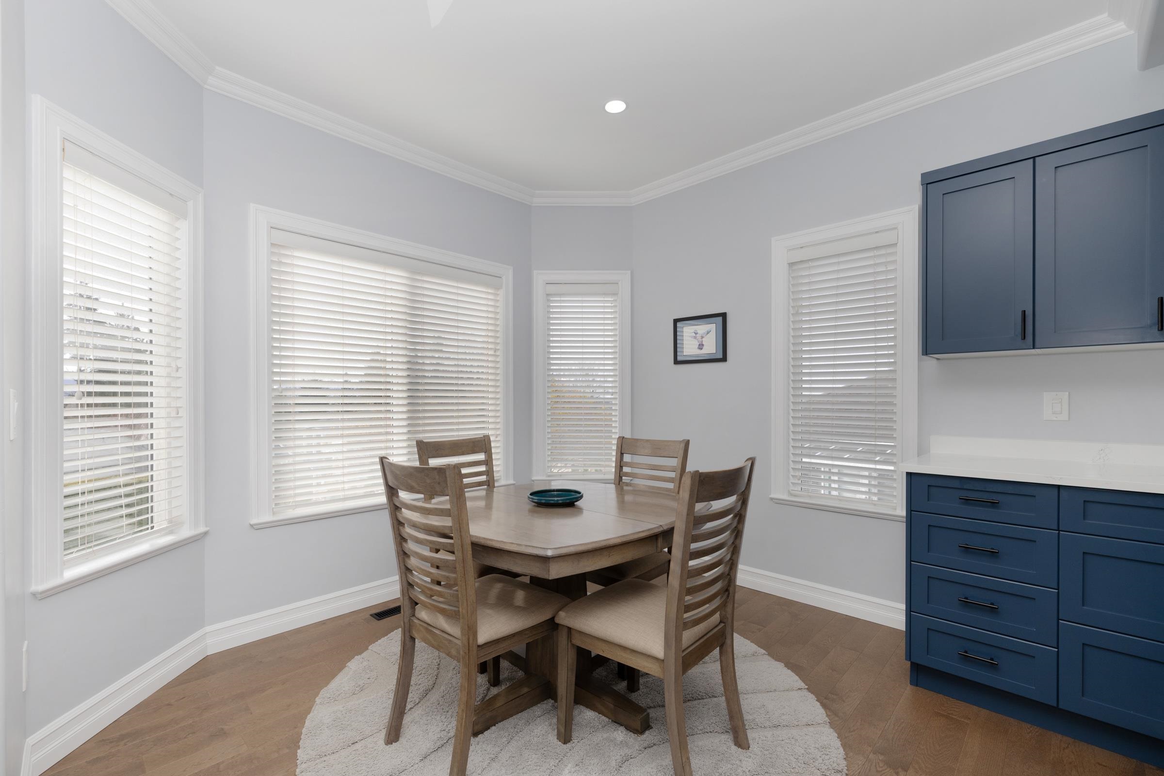 8022 LITTLE TERRACE