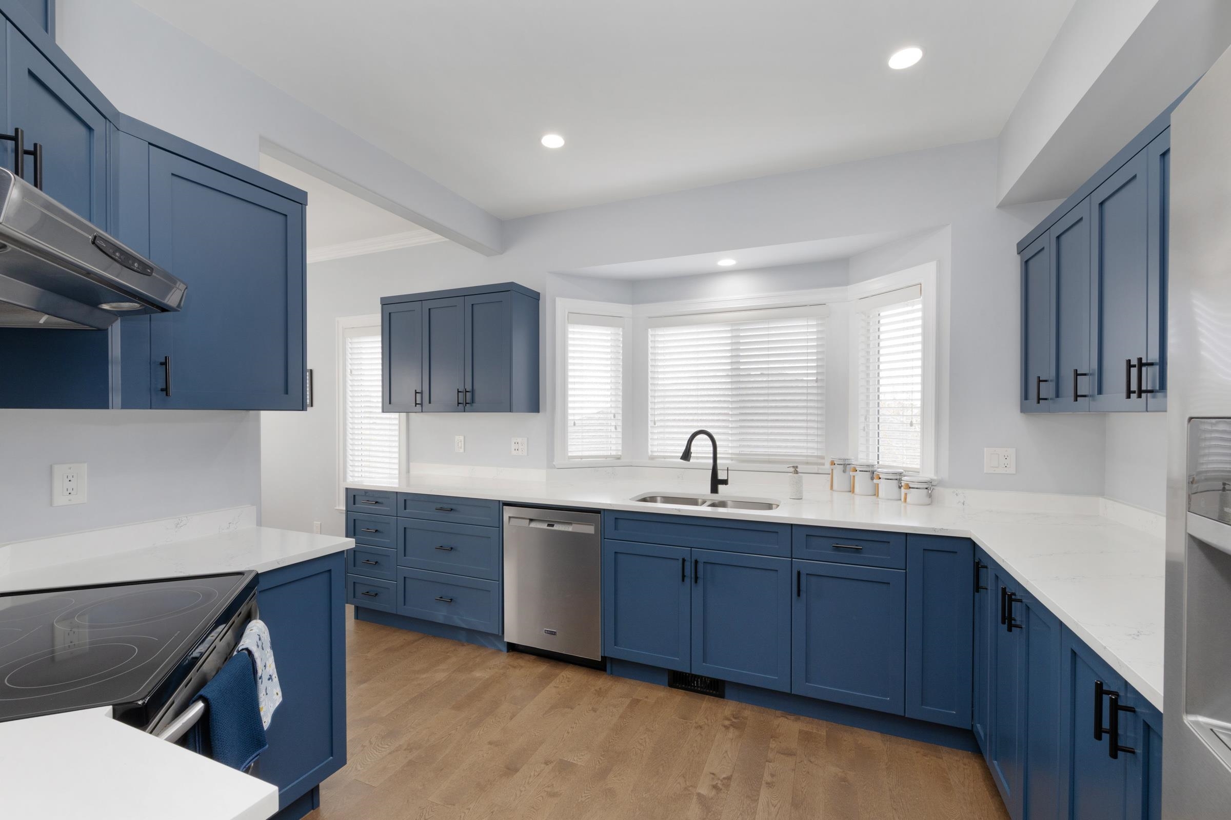 8022 LITTLE TERRACE