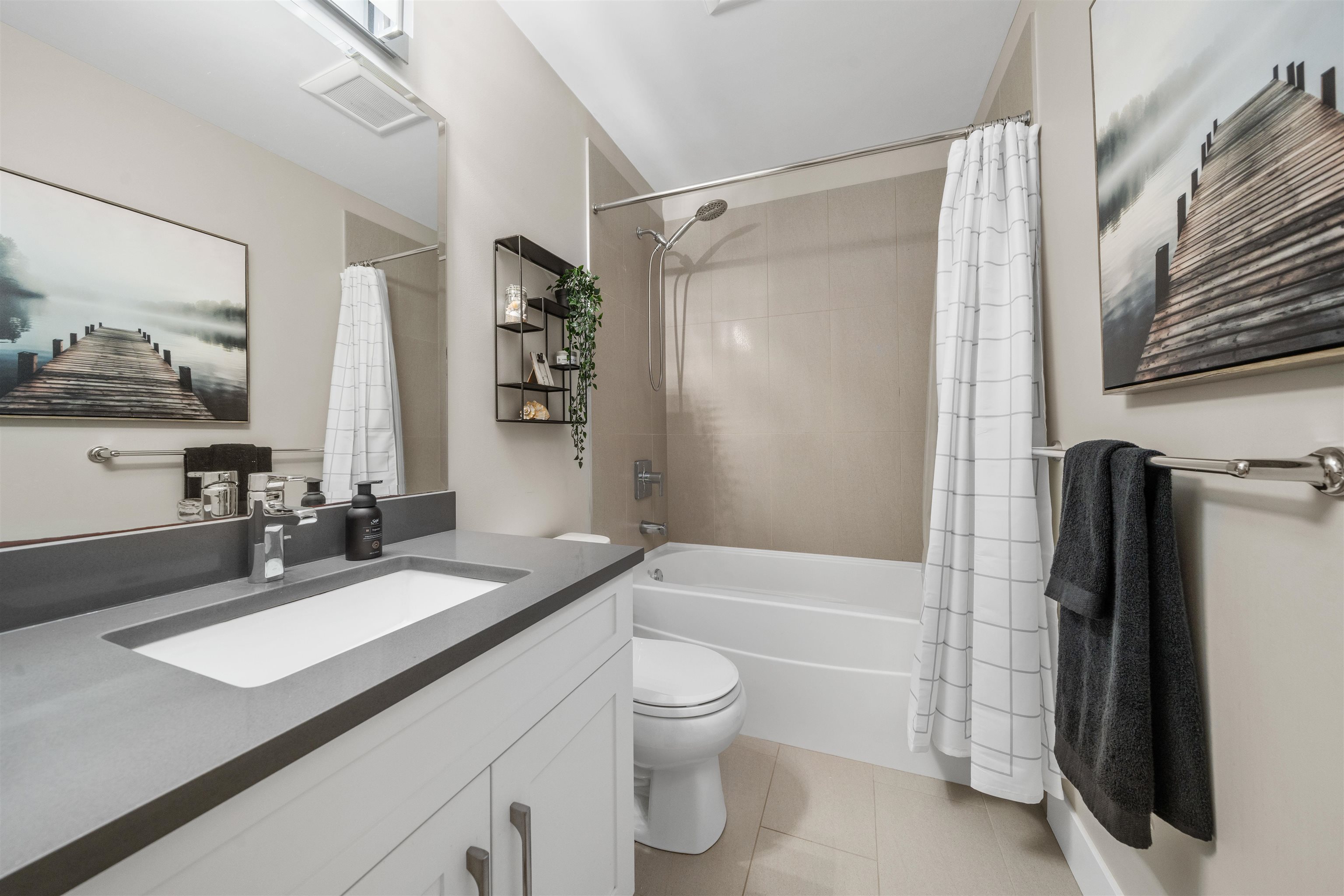 15 11461 236 STREET Unit: 15