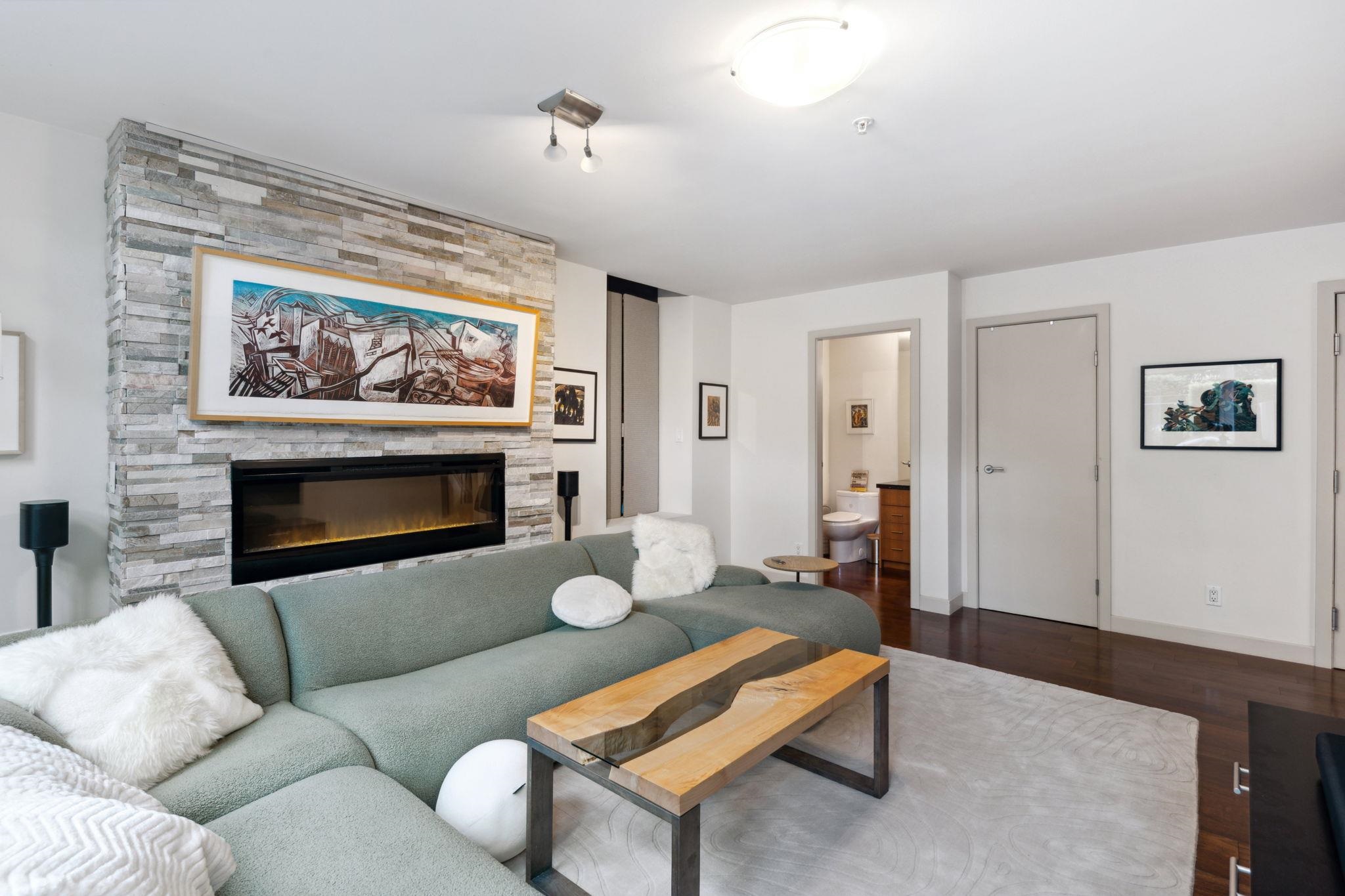 TH12 1233 W CORDOVA STREET Unit: TH12