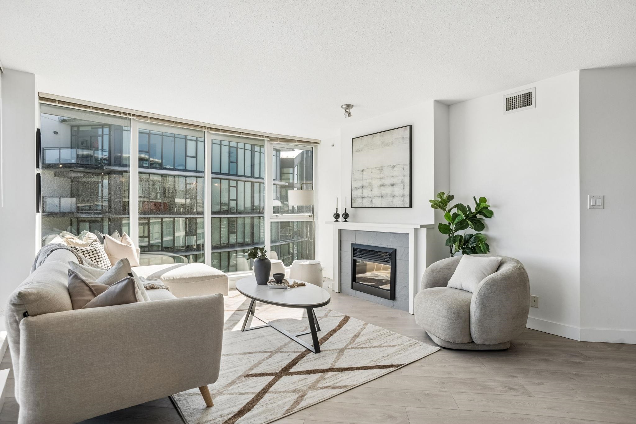 1805 6068 NO. 3 ROAD Unit: 1805