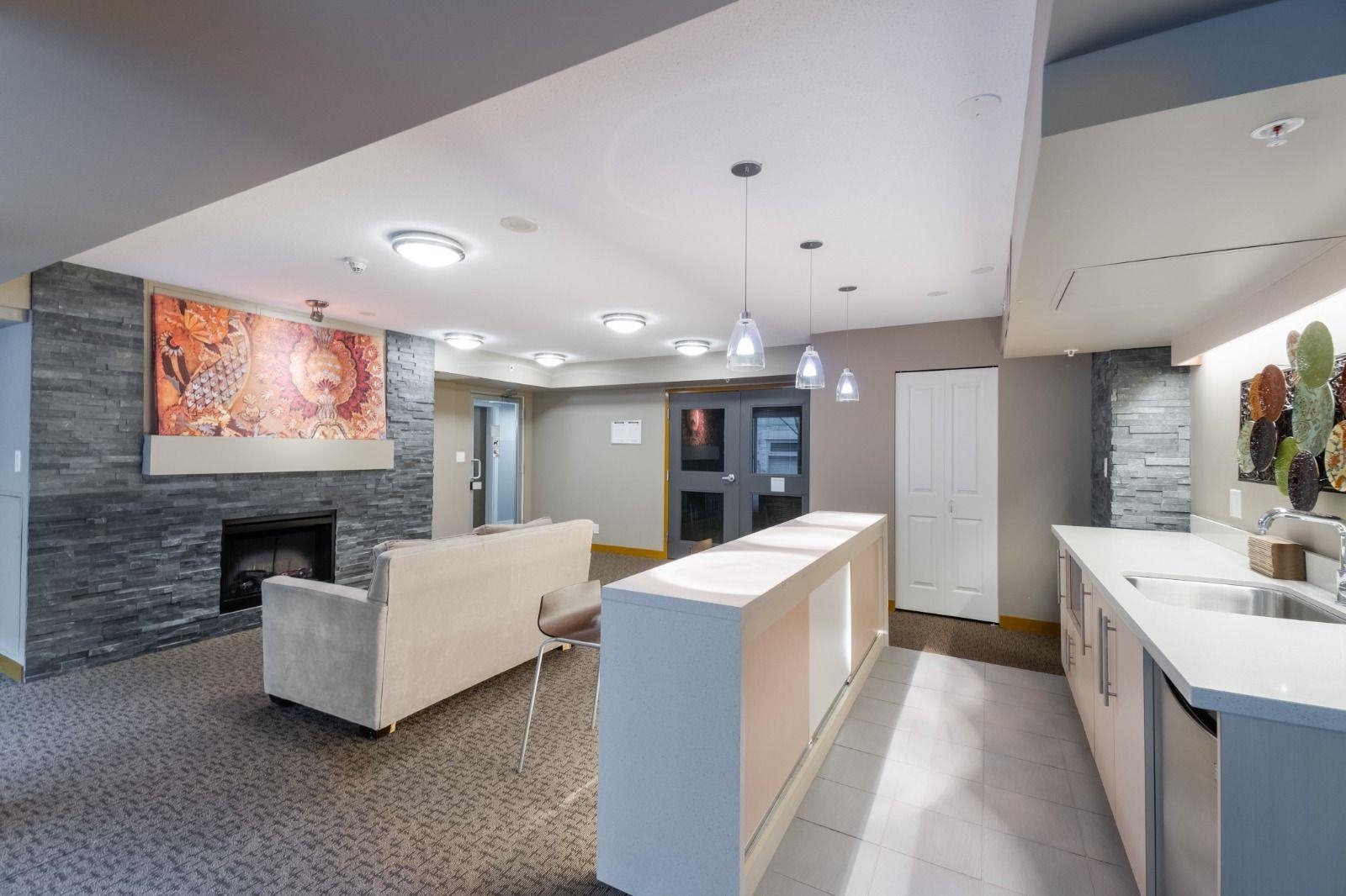 1805 6068 NO. 3 ROAD Unit: 1805