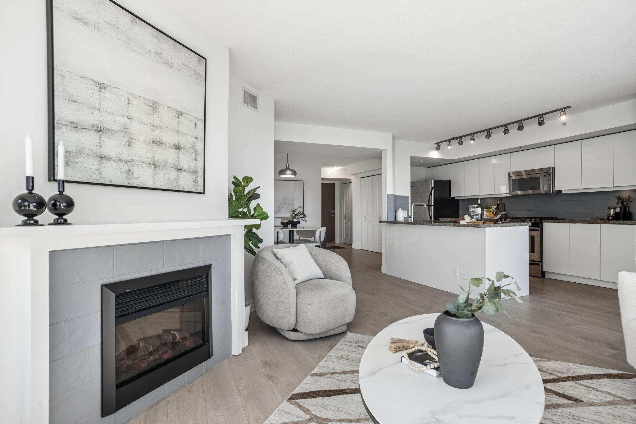 1805 6068 NO. 3 ROAD Unit: 1805