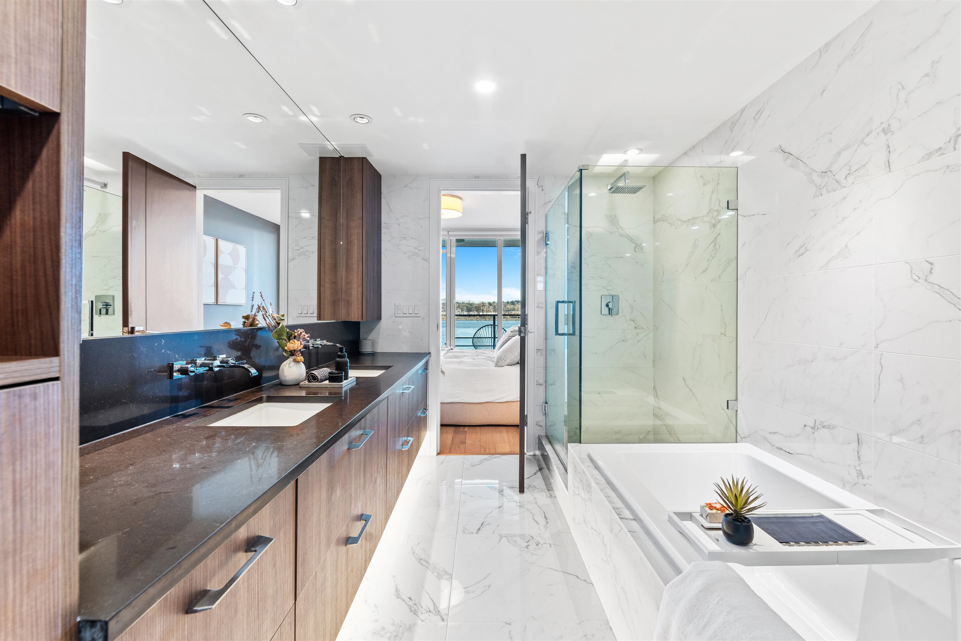 TH509 210 SALTER STREET Unit: TH509