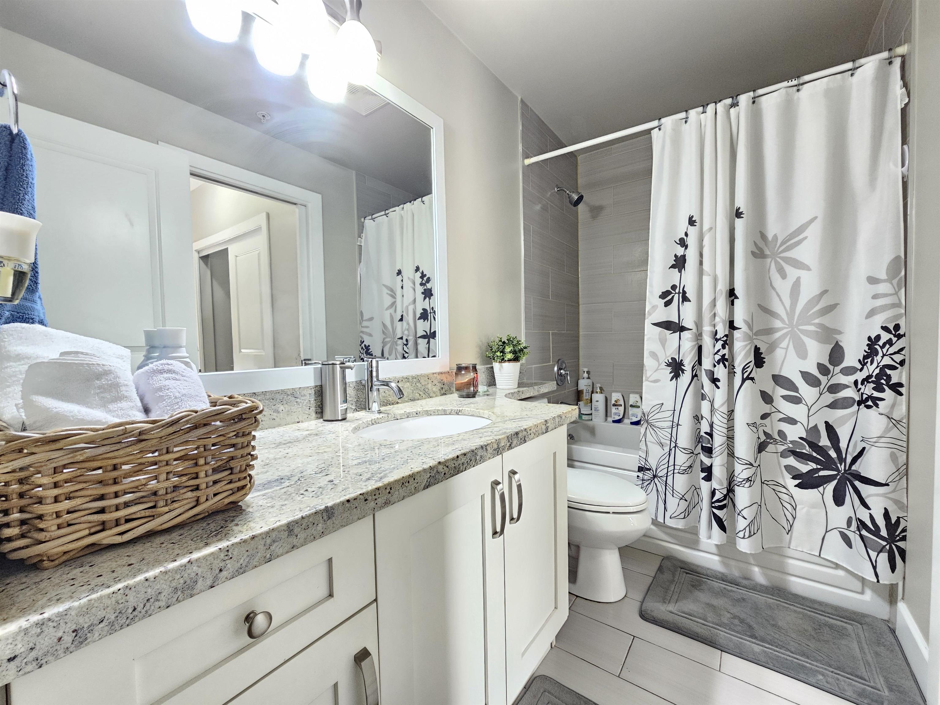 104 13897 FRASER HIGHWAY Unit: 104