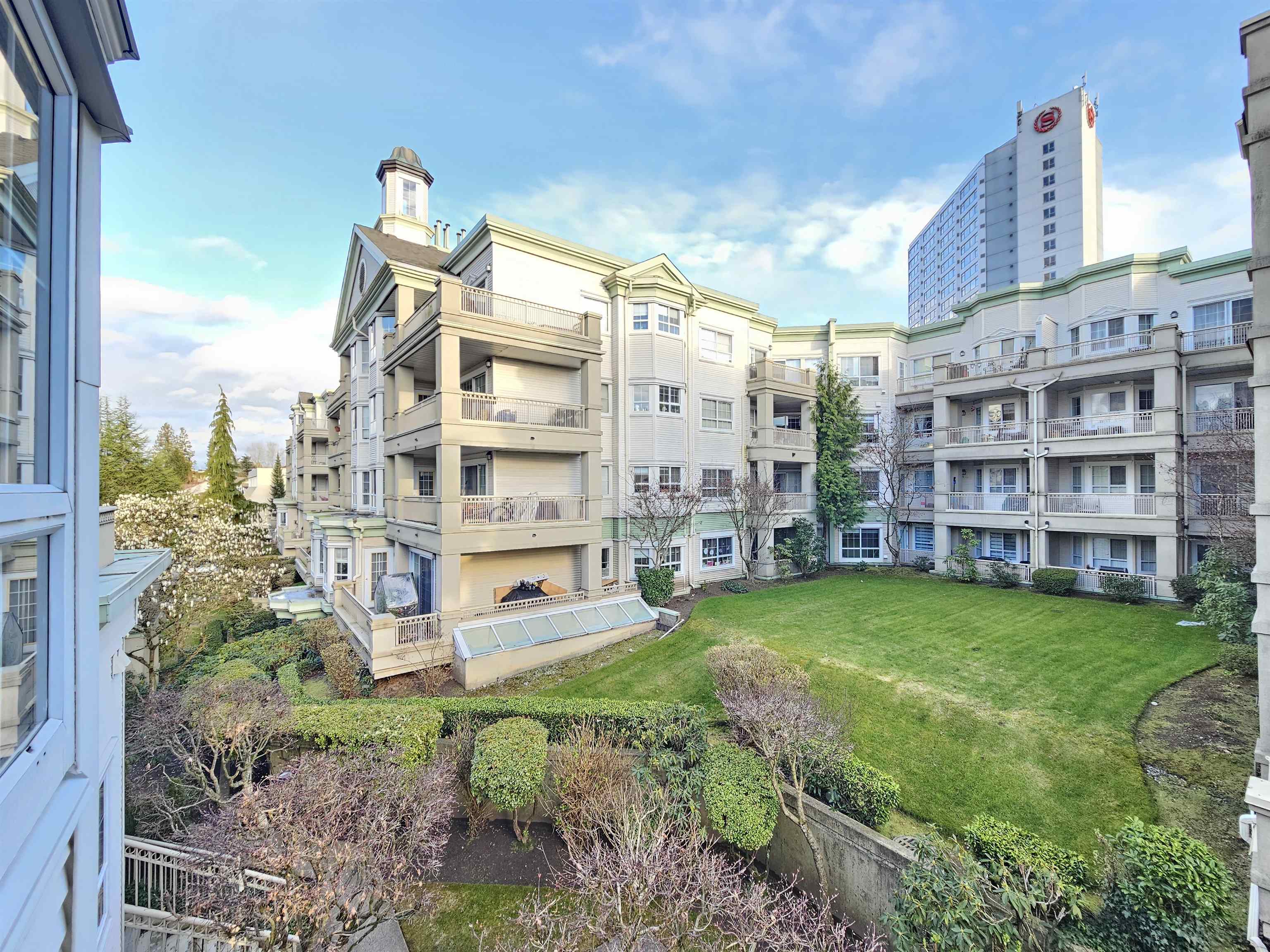 304 15258 105 AVENUE Unit: 304