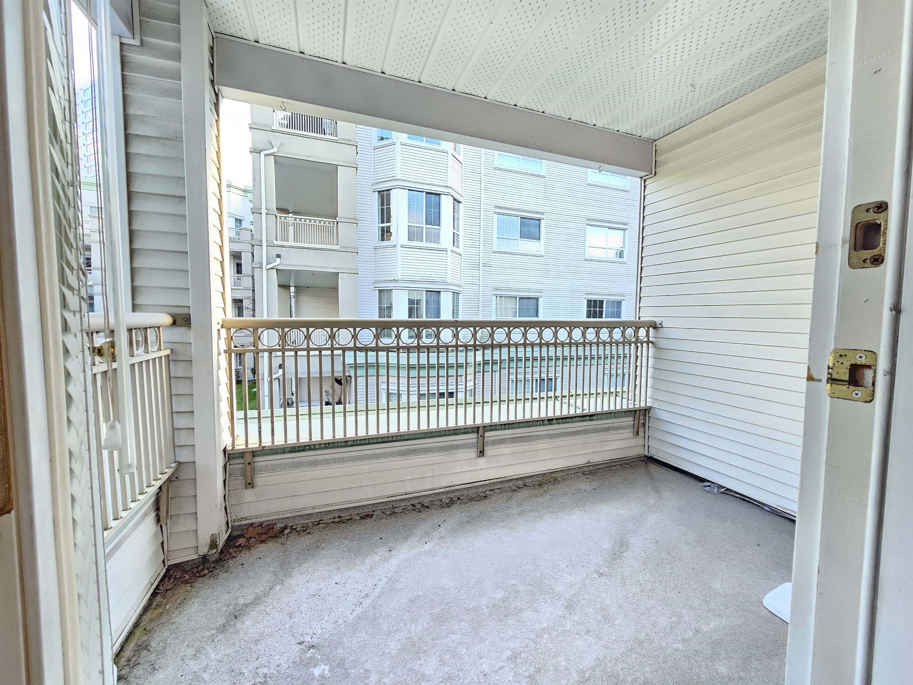 304 15258 105 AVENUE Unit: 304