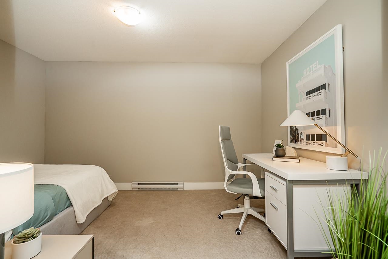 109 828 ROYAL AVENUE Unit: 109