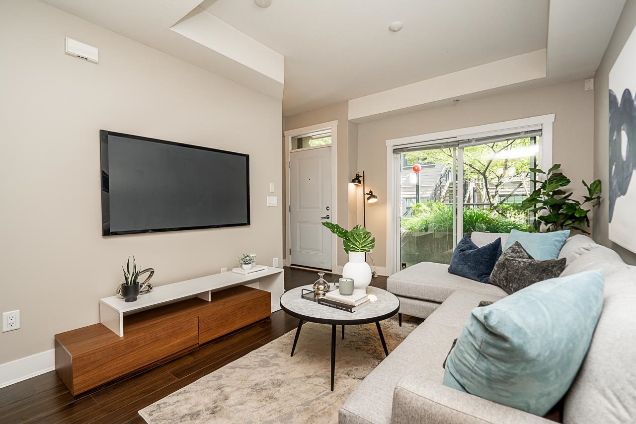 109 828 ROYAL AVENUE Unit: 109