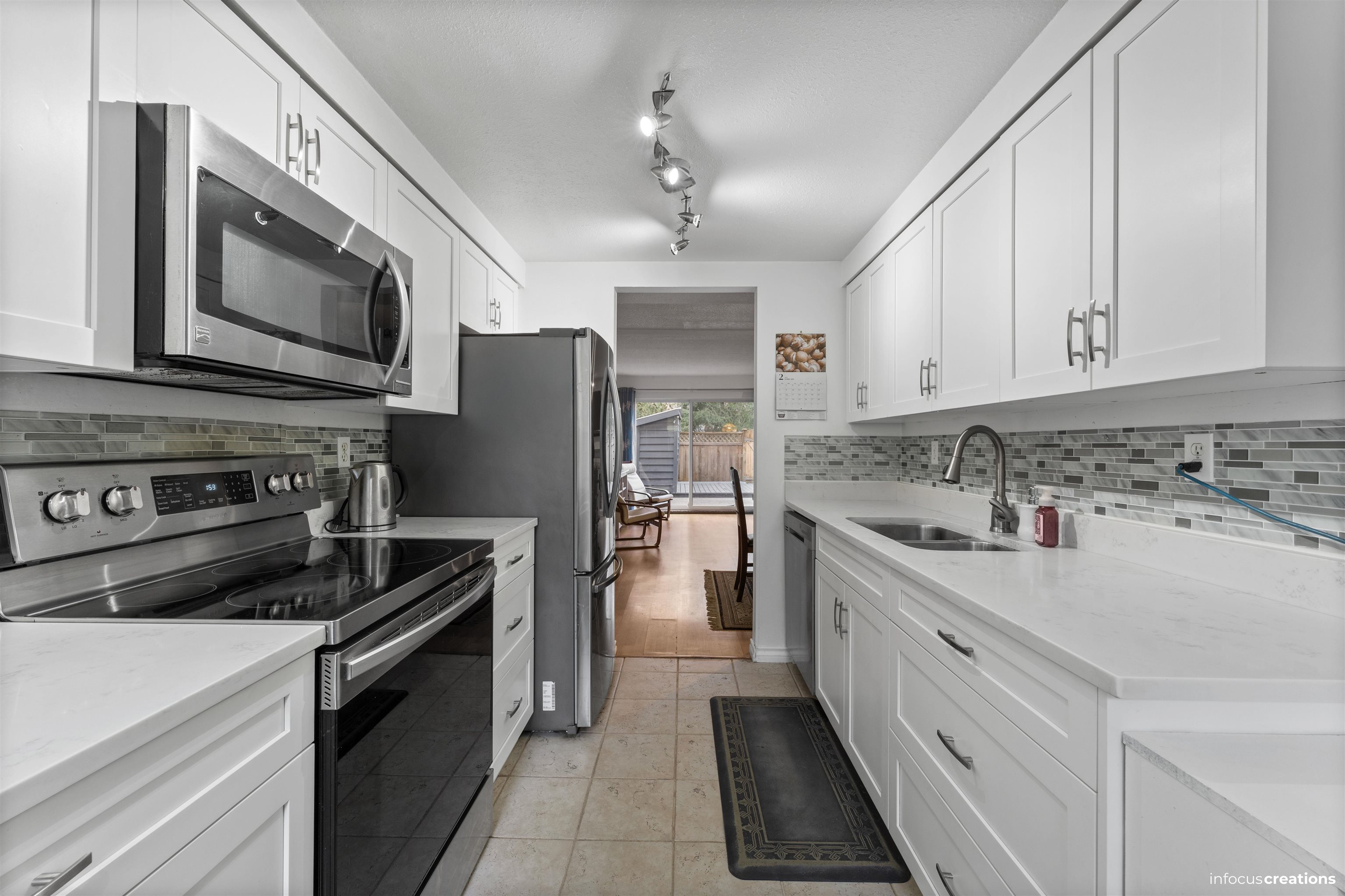 207 13931 74 AVENUE Unit: 207