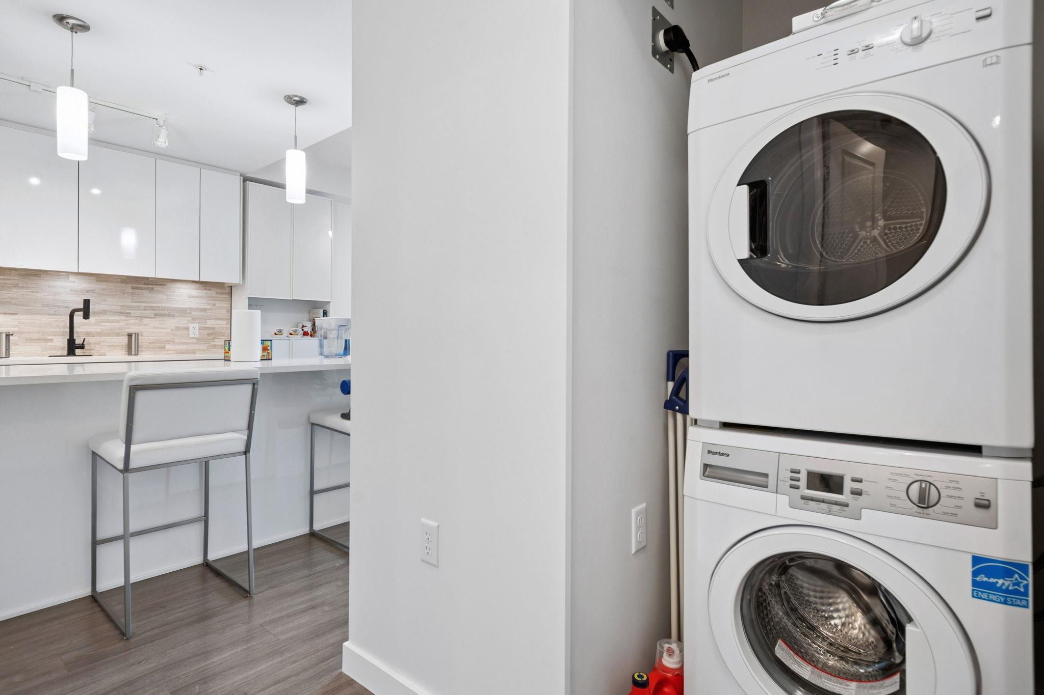 121 9500 TOMICKI AVENUE Unit: 121