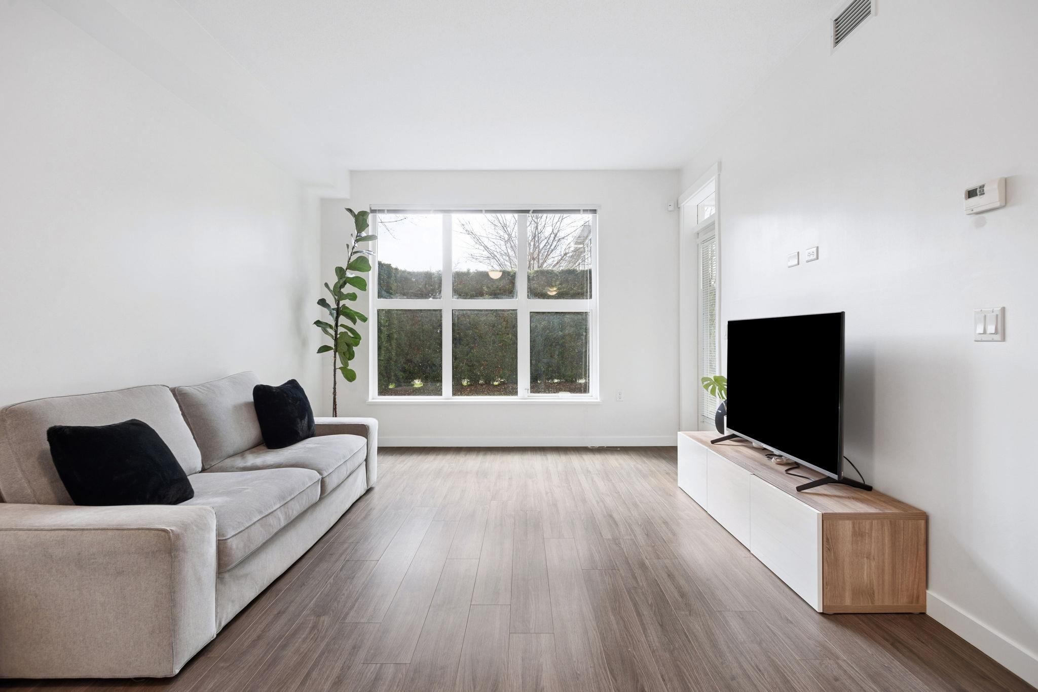 121 9500 TOMICKI AVENUE Unit: 121