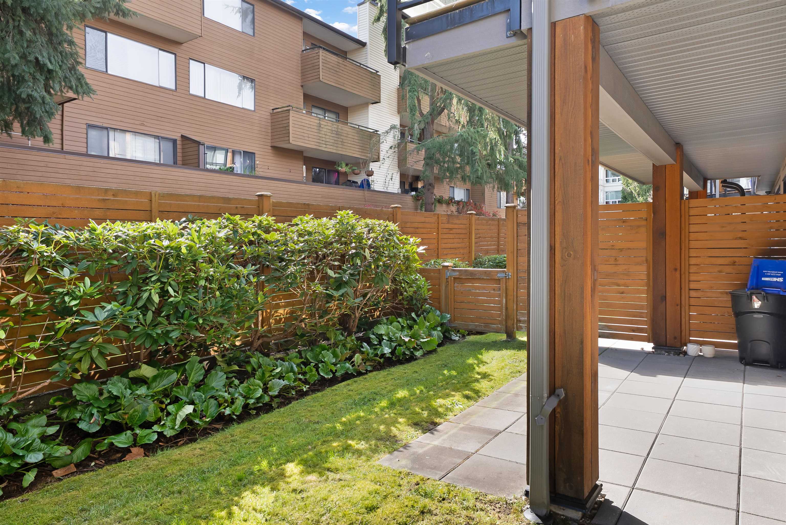 10 7180 GILBERT ROAD Unit: 10