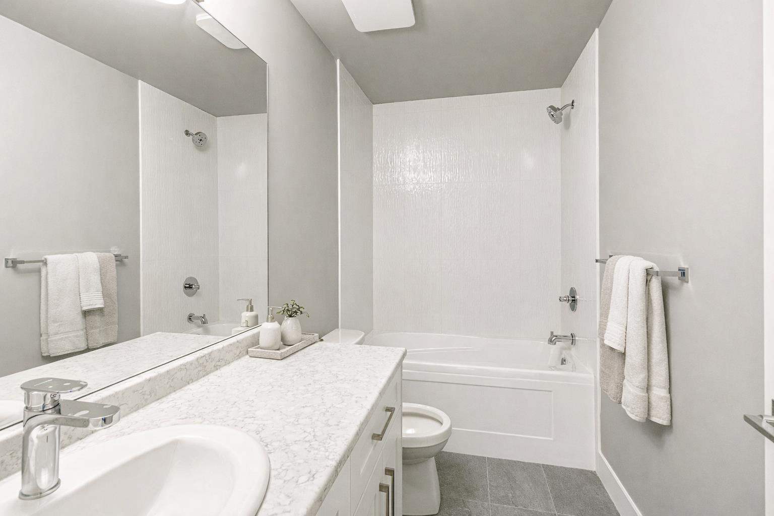 9 7138 MARBLE HILL ROAD Unit: 9