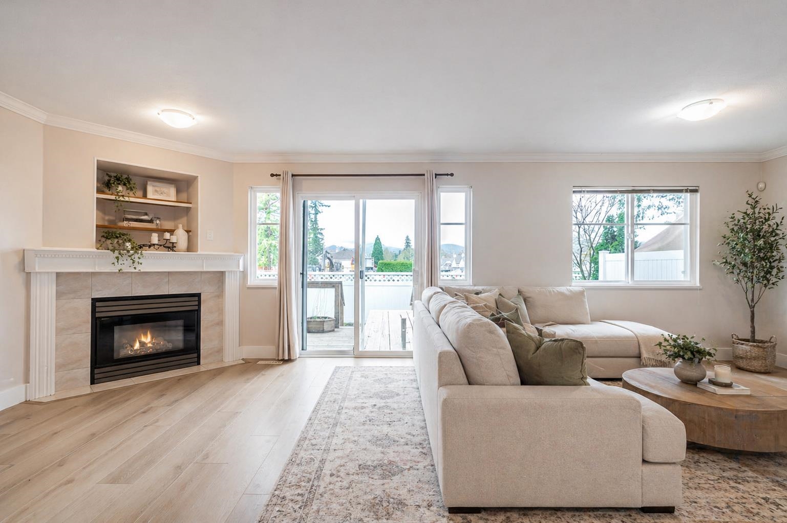 24 11870 232 STREET Unit: 24