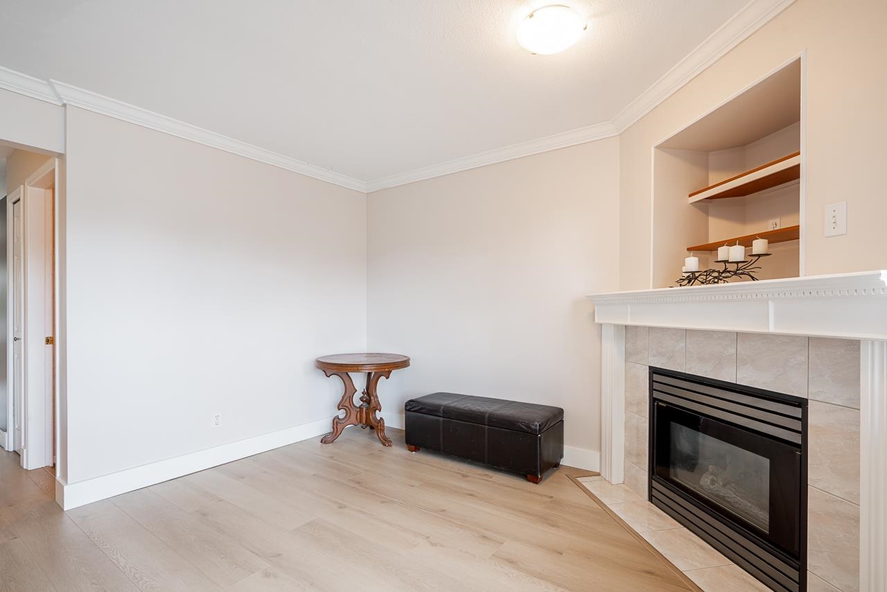 24 11870 232 STREET Unit: 24