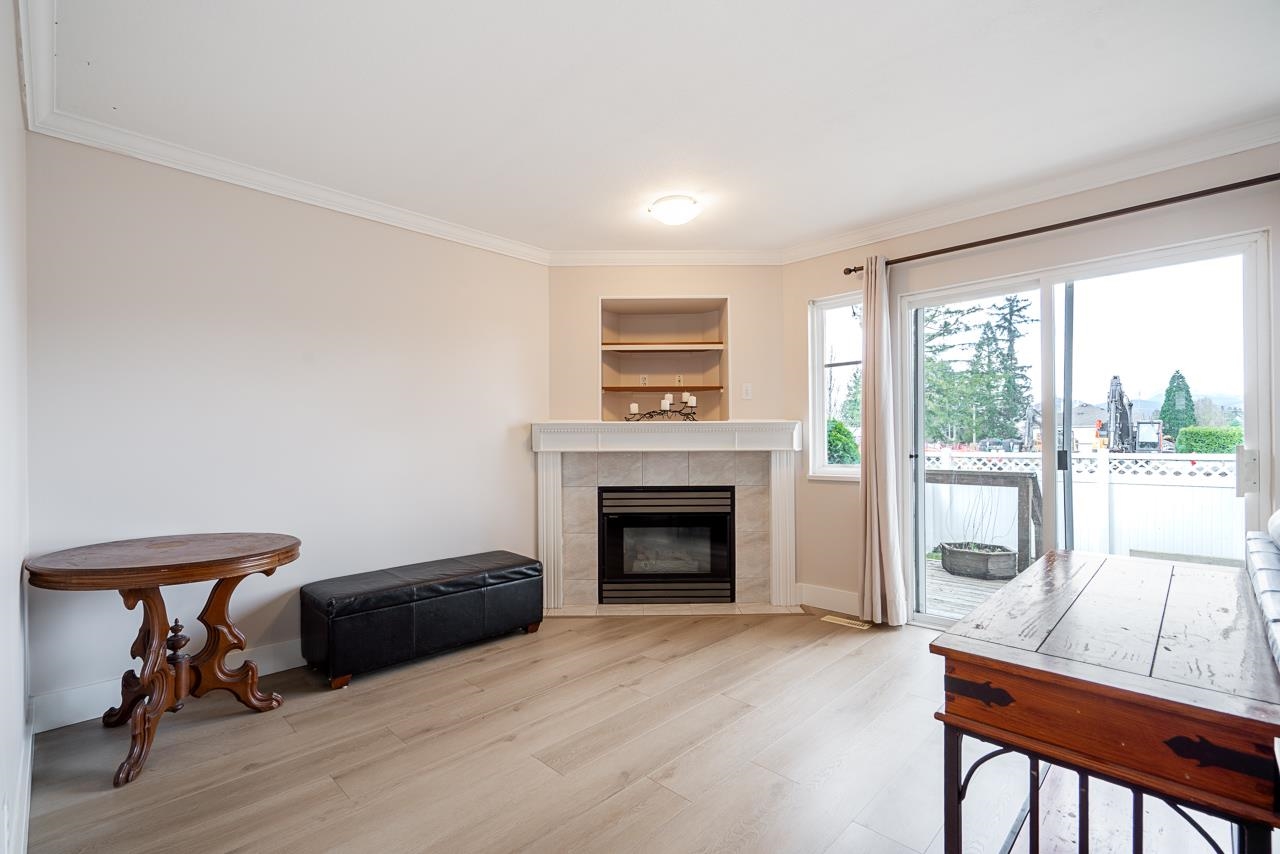 24 11870 232 STREET Unit: 24