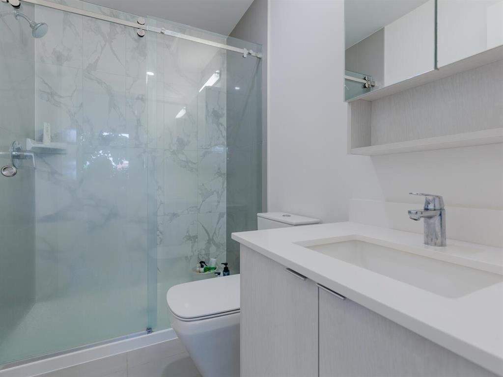 112 621 REGAN AVENUE Unit: 112