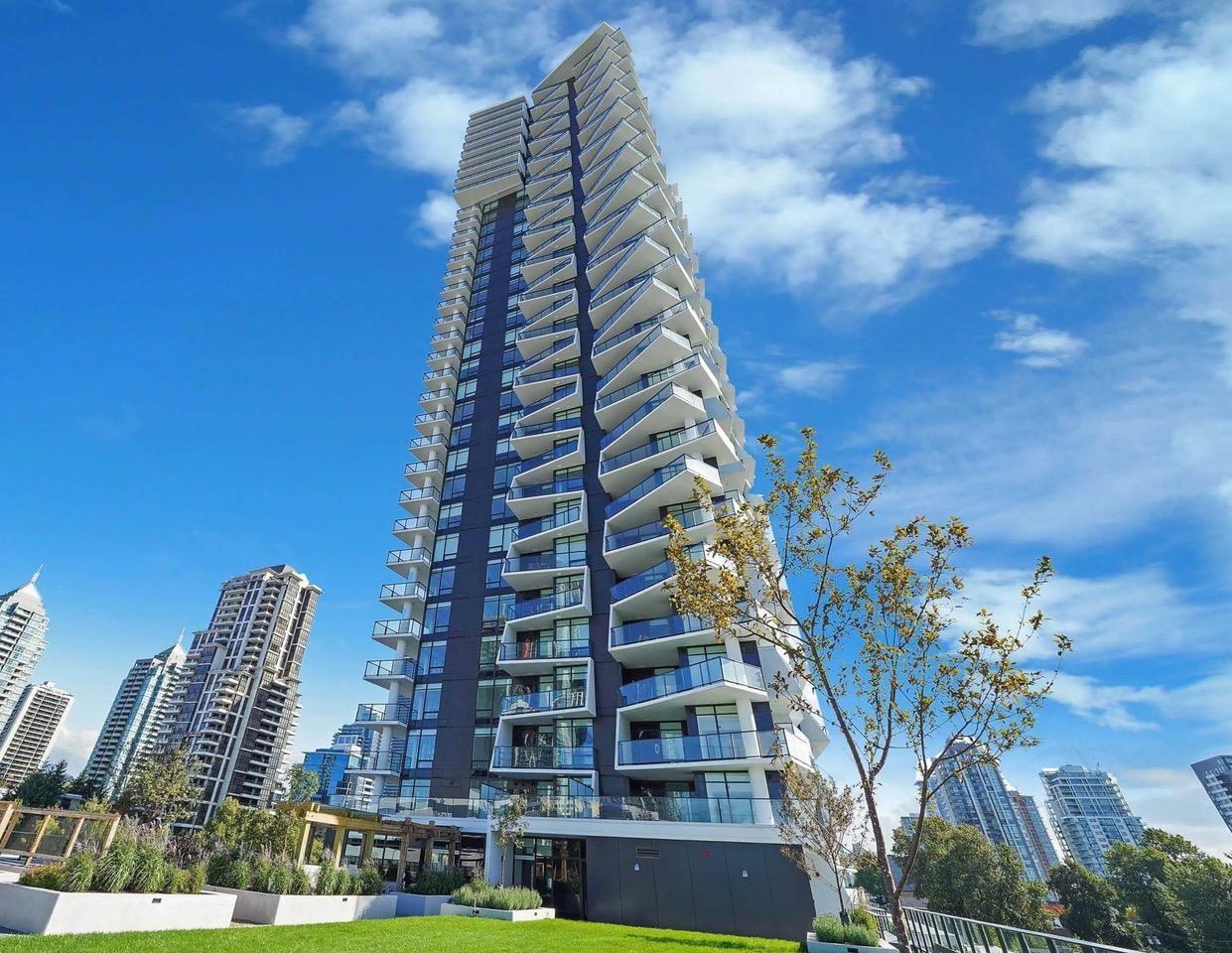 2407 2181 MADISON AVENUE Unit: 2407