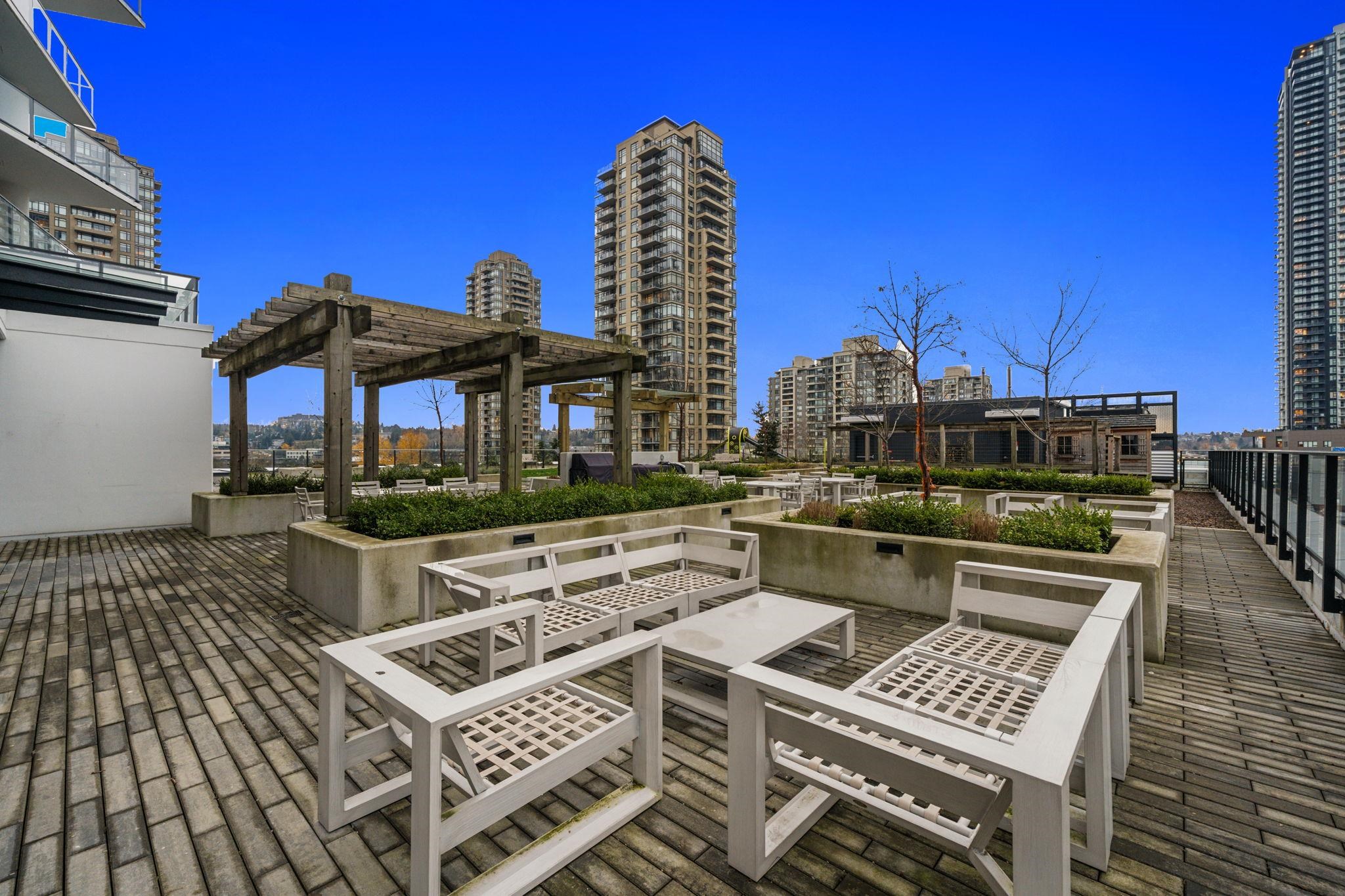2407 2181 MADISON AVENUE Unit: 2407