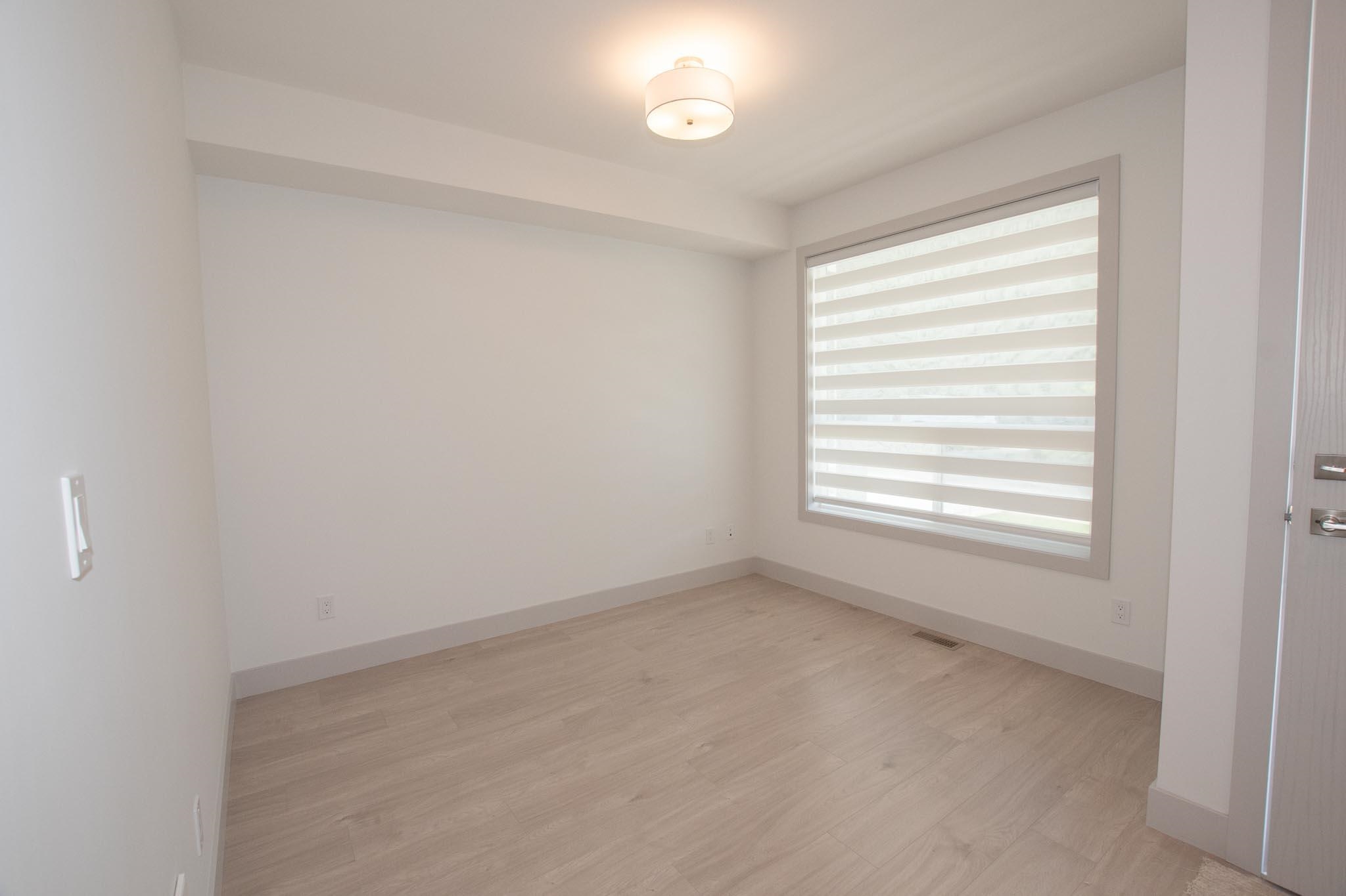 1 7138 MARBLE HILL ROAD Unit: 1