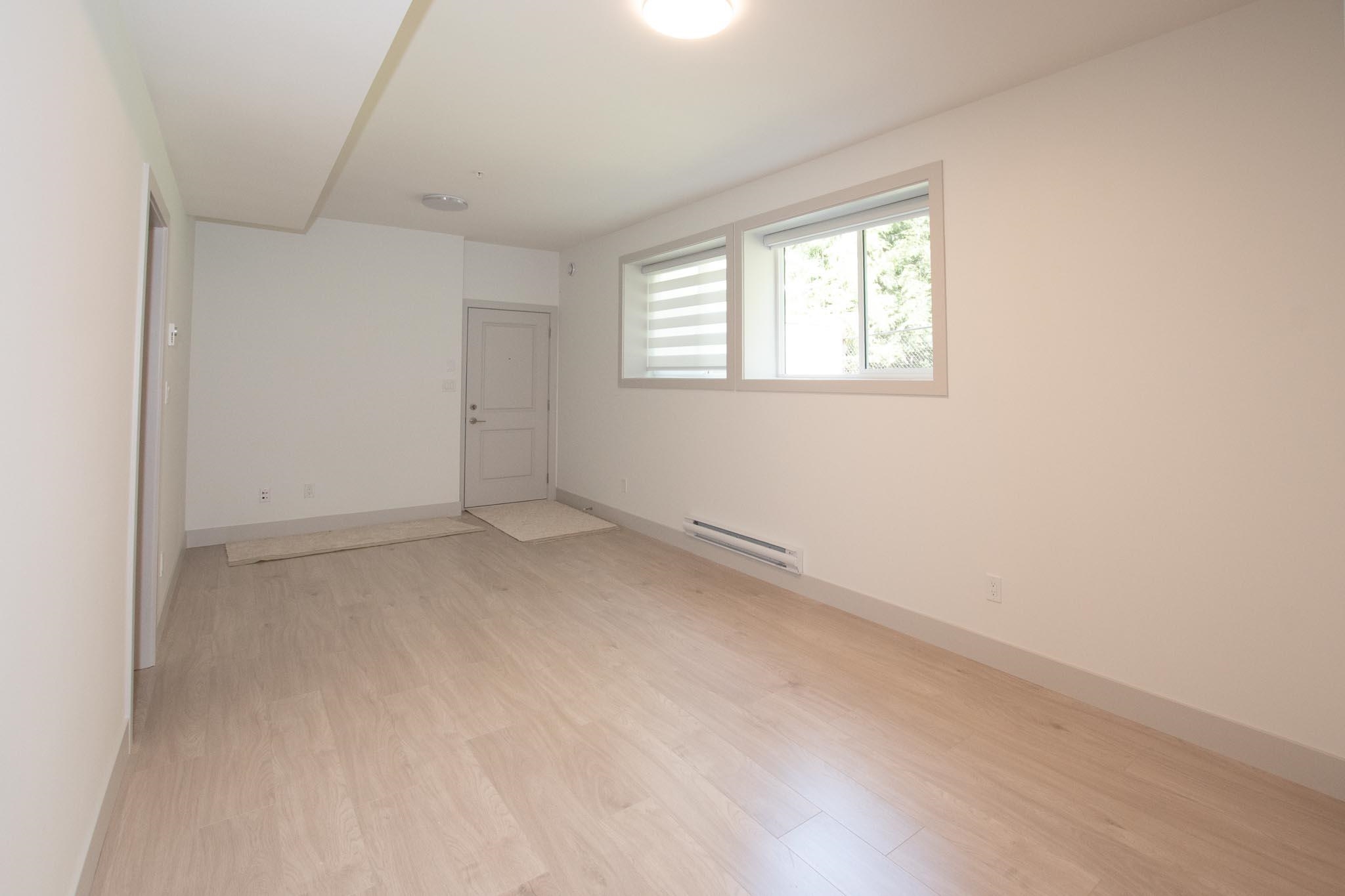 1 7138 MARBLE HILL ROAD Unit: 1