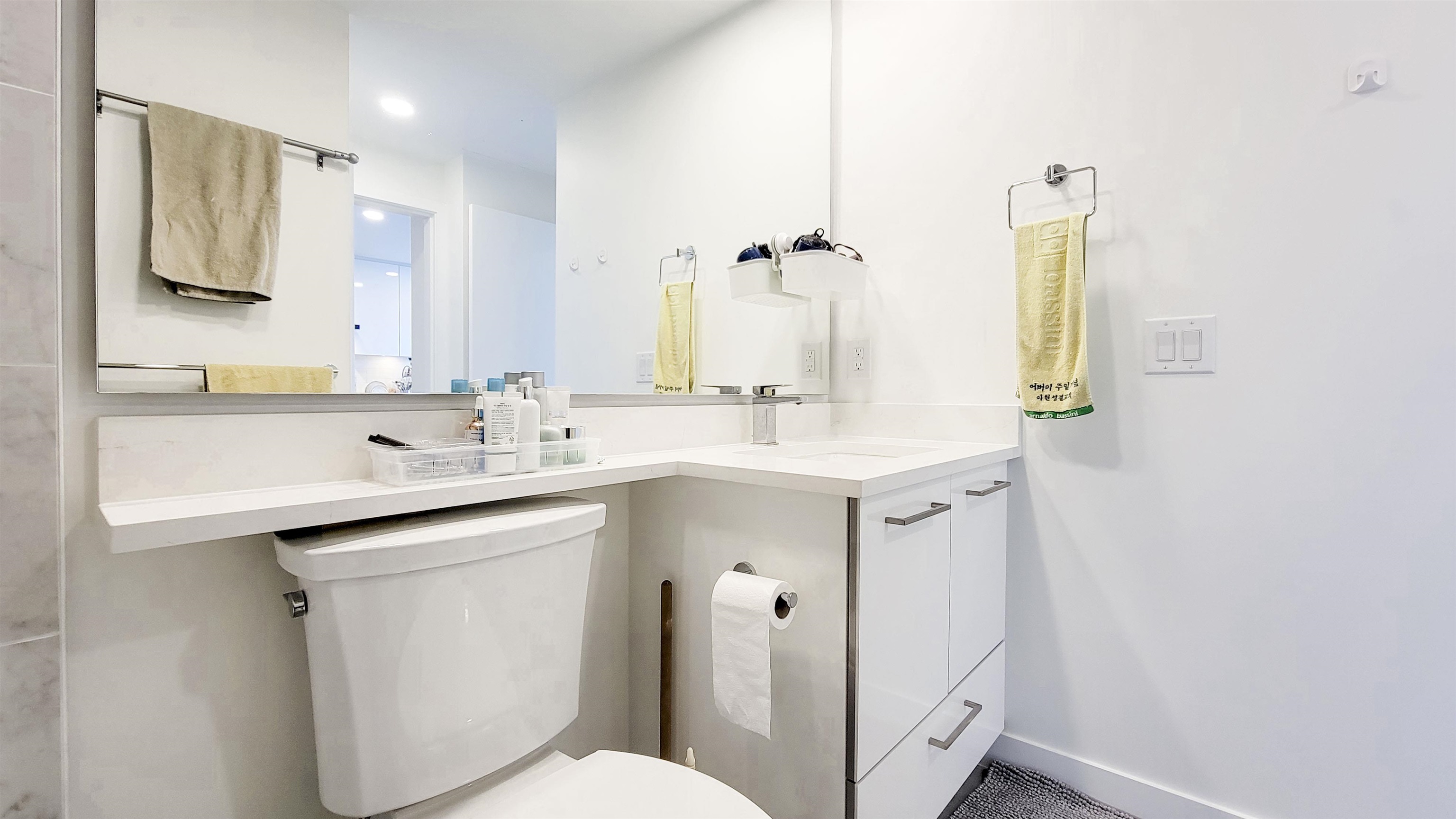 1204 518 CLARKE ROAD Unit: 1204