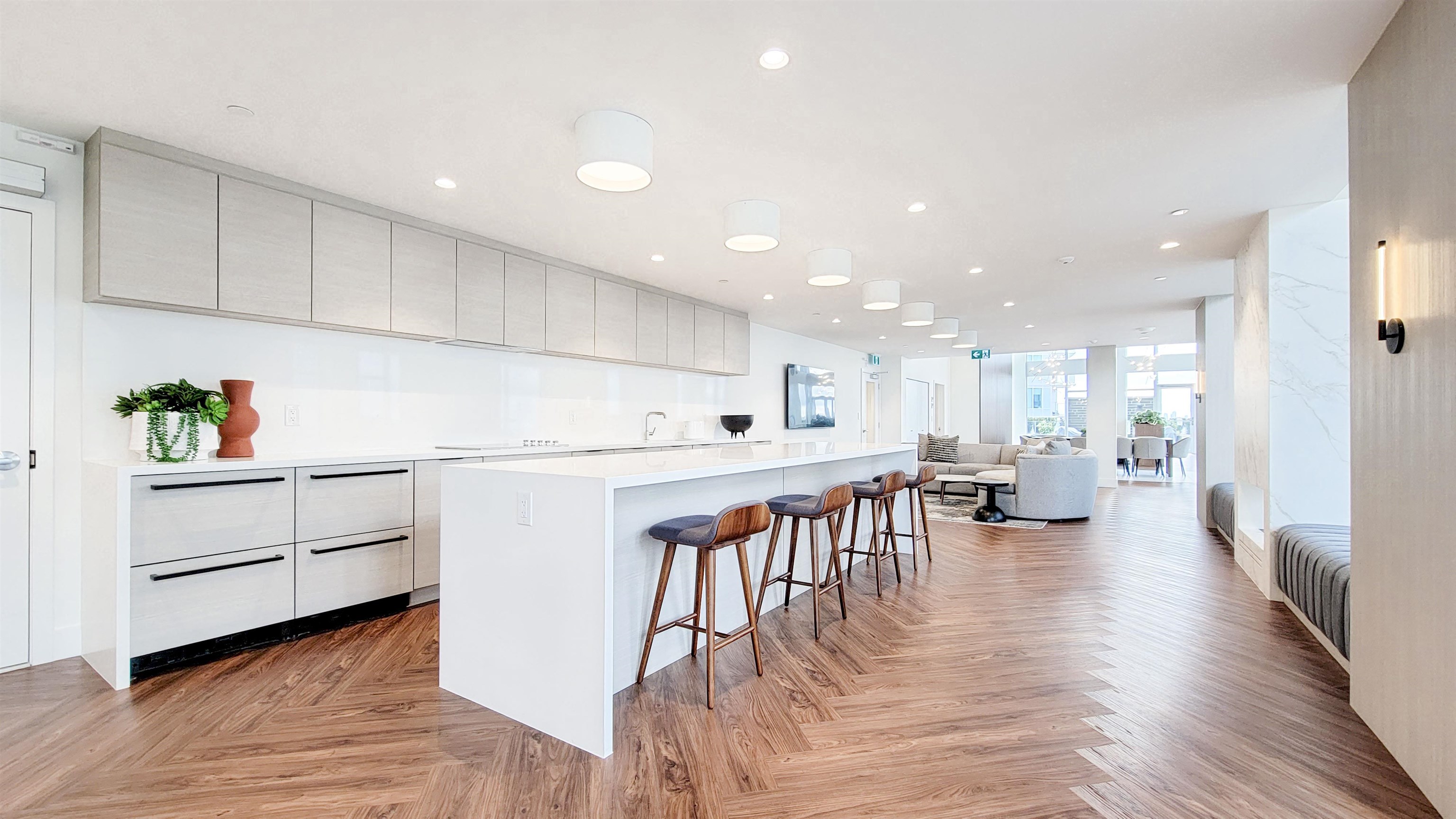 1204 518 CLARKE ROAD Unit: 1204