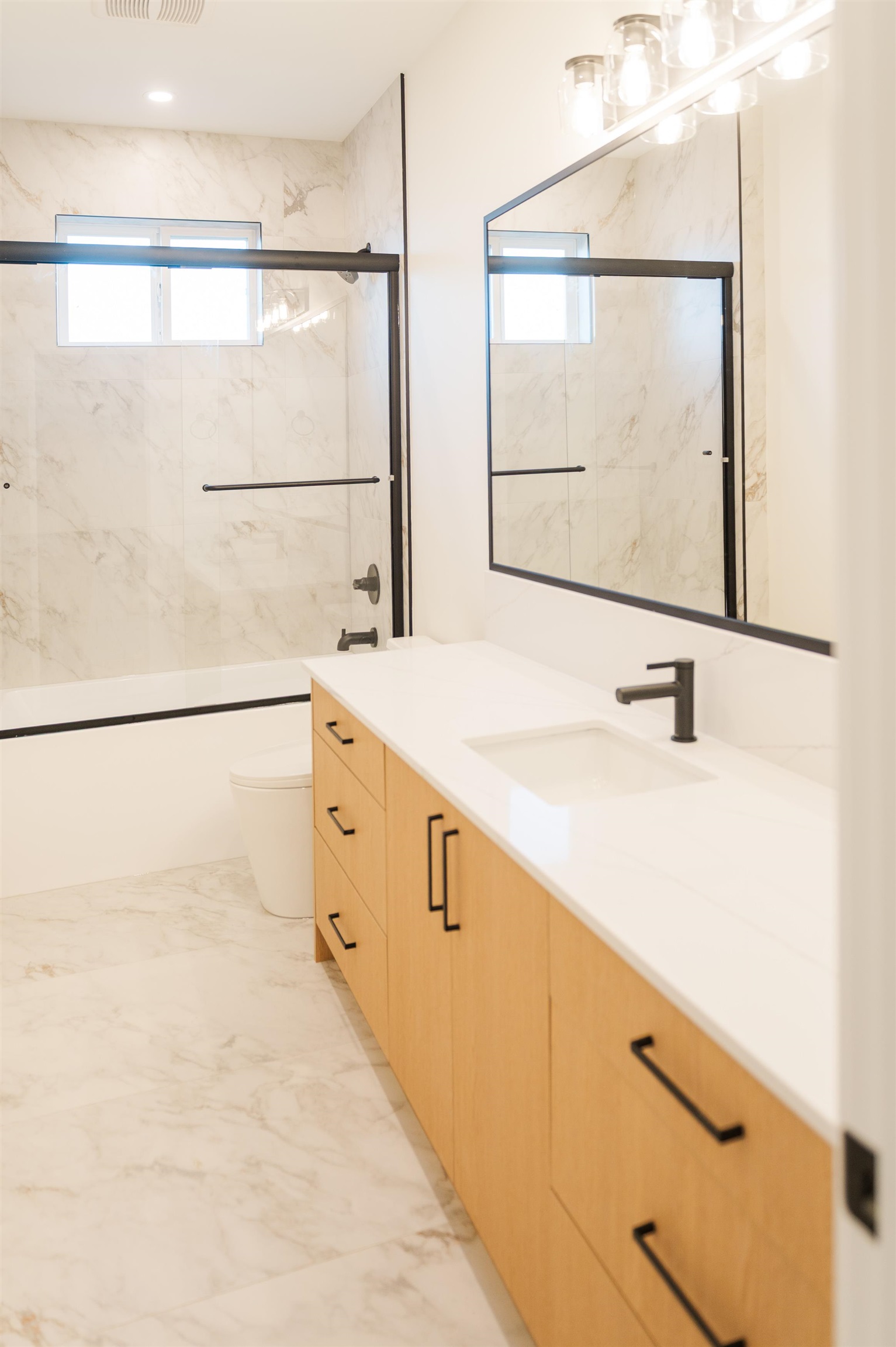 1 12050 YORK STREET Unit: 1