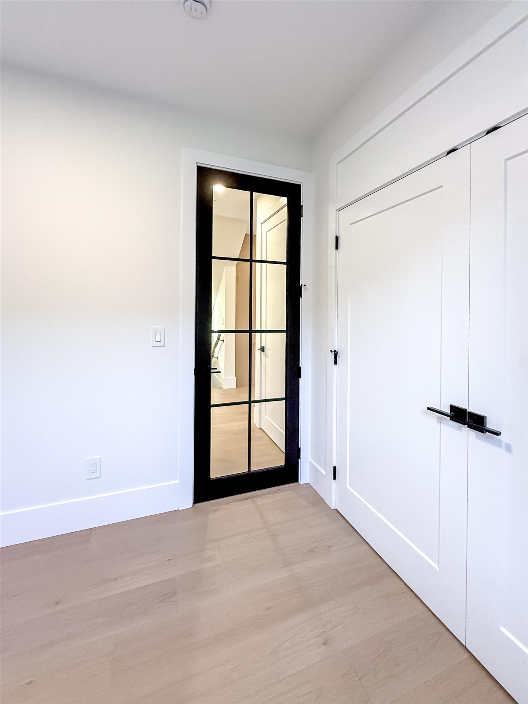 2 10250 YORK STREET Unit: 2