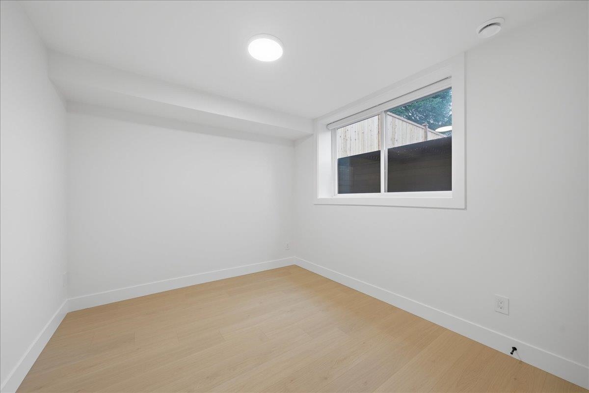 2 10250 YORK STREET Unit: 2