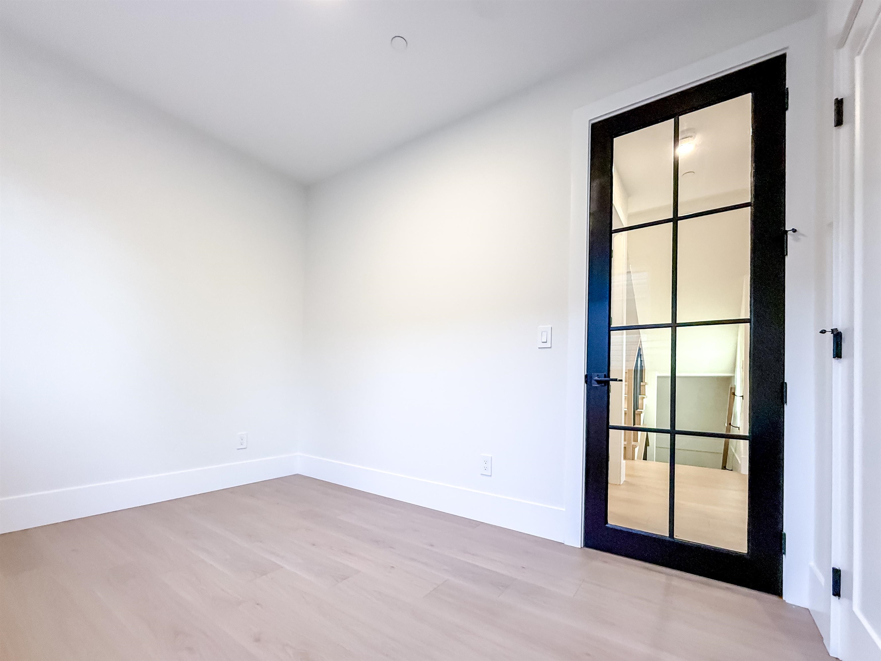 2 10250 YORK STREET Unit: 2